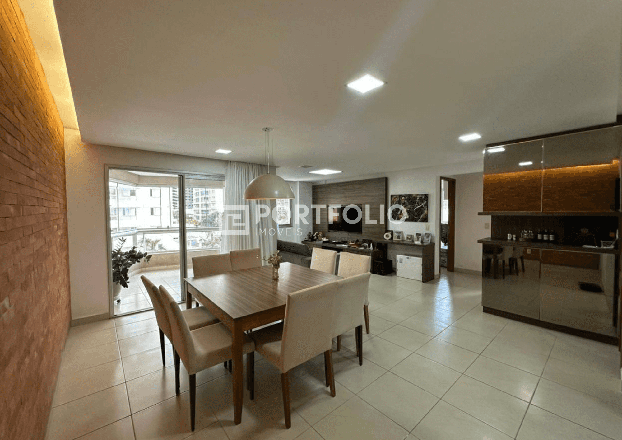 Apartamento à venda, Serrinha, Goiânia, GO