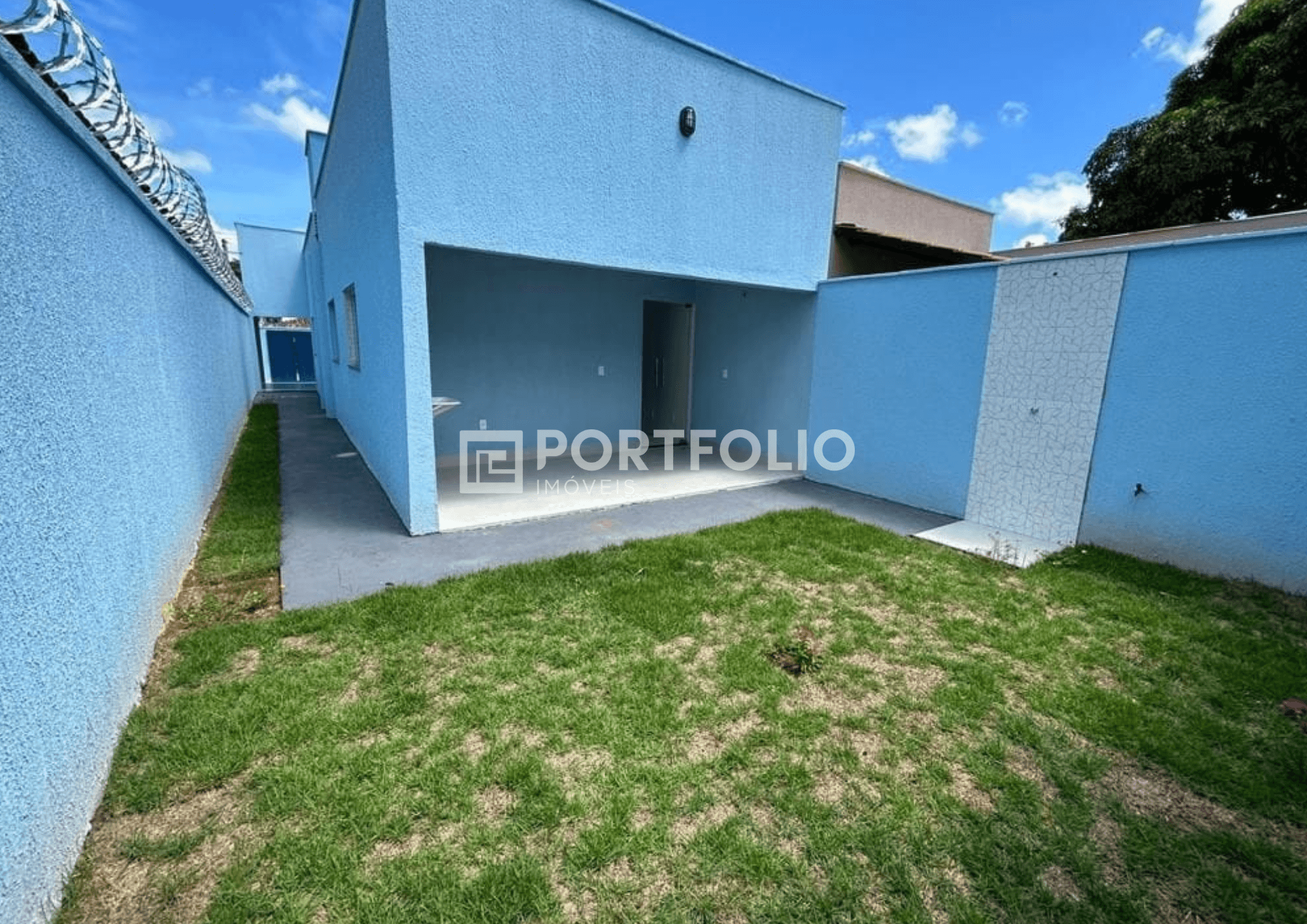 Casa com 3 dormitórios à venda, 96 m² por R$ 359.000,00 - Residencial Itaipu - Goiânia/GO