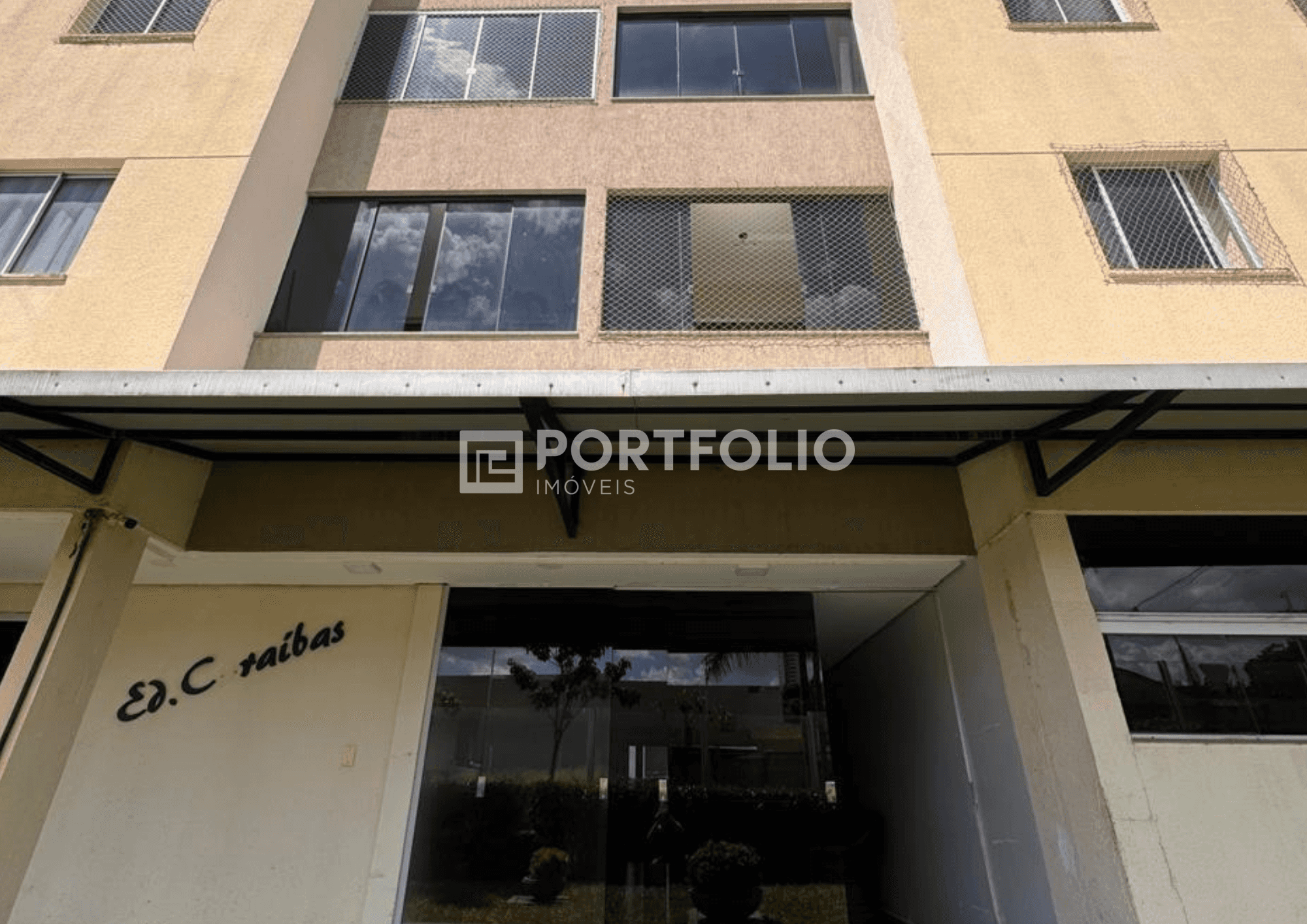 Apartamento a venda tem 74,84 m² com 3 quartos em Jardim Luz - Aparecida de Goiânia - GO