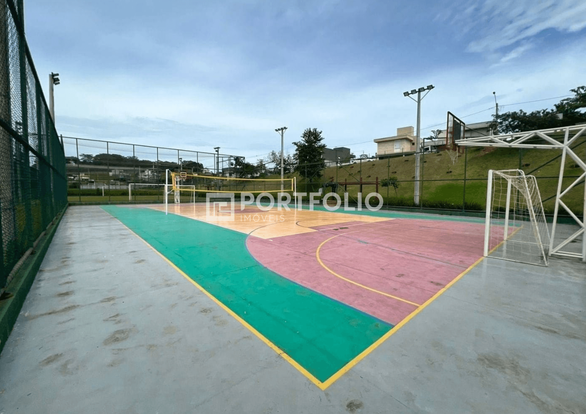 Lote à venda no Jardins Nápoles com 364,66m², Condomínio fechado, Goiânia
