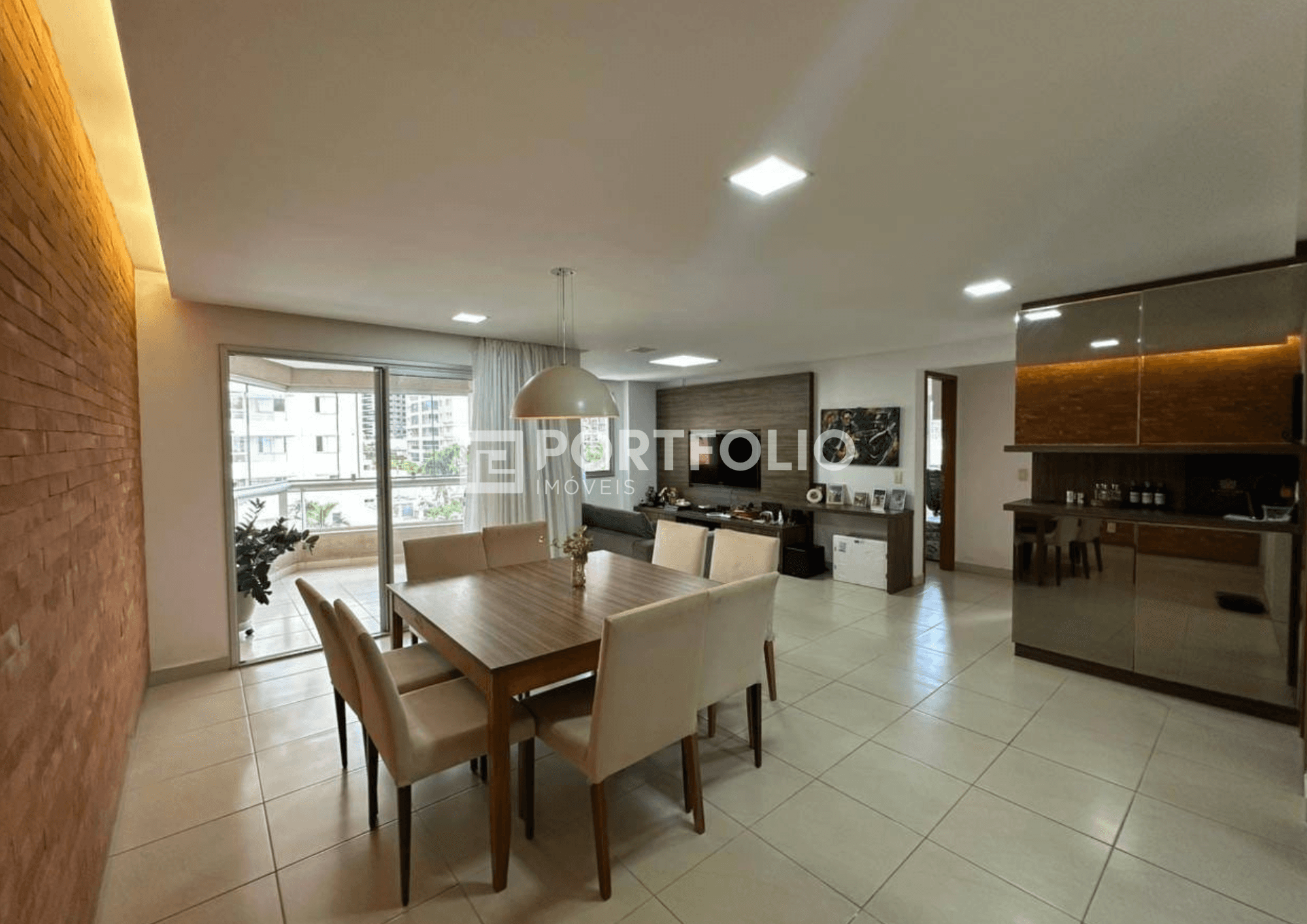 Apartamento à venda, Serrinha, Goiânia, GO