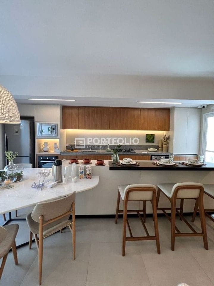 Sobrado Residencial à venda, Jardins Berlim, Senador Canedo/GO