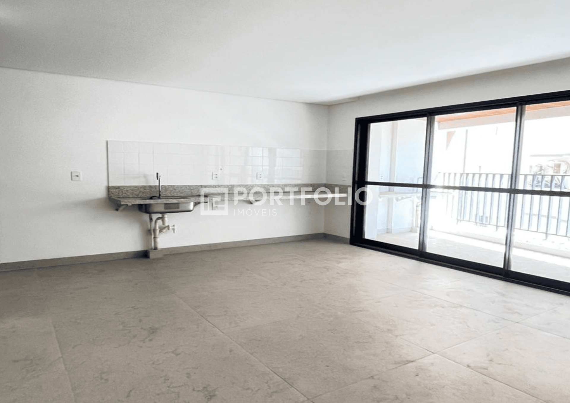 Apartamento alto padrão com 3 quartos no Setor Oeste, Goiânia