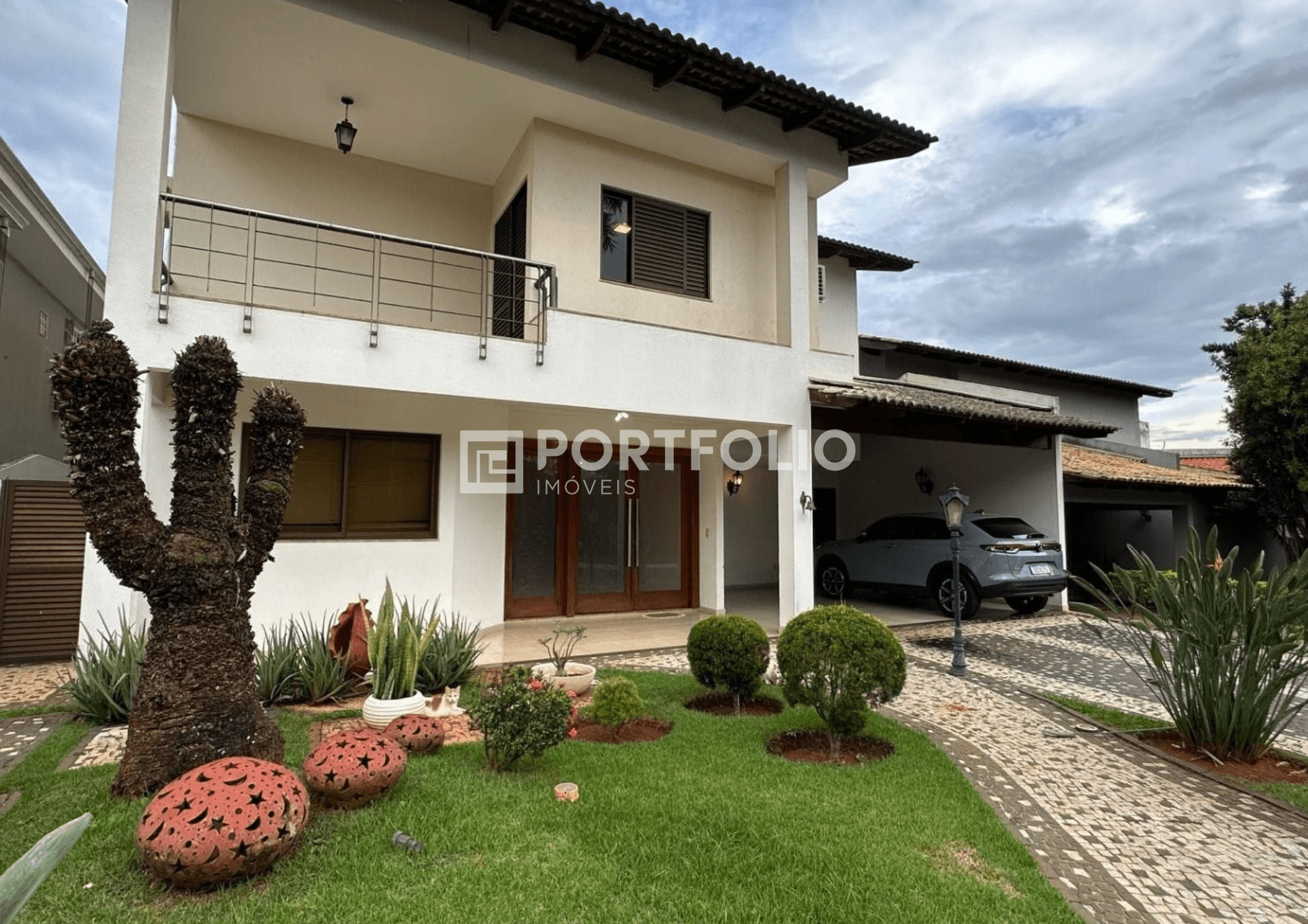 Sobrado com 4 quartos à venda, 363 m² por R$ 2.300.000,00 Jardins Viena, Aparecida de Goiânia