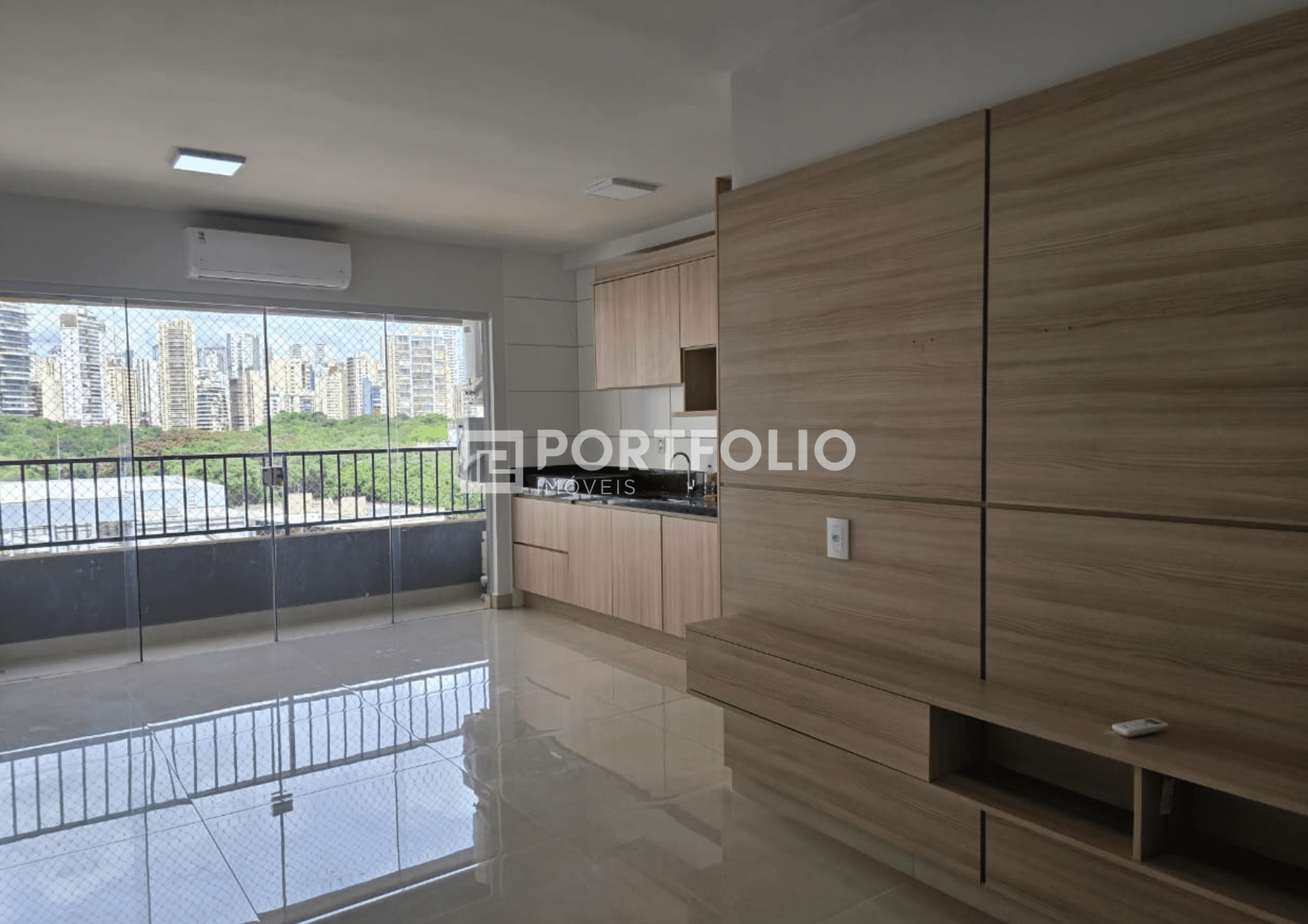 Apartamento para locação 2 suítes no Edifício Vaca Brava 53 Setor Bueno, Goiânia