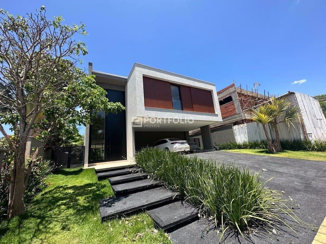 Sobrado alto padrão 4 suítes à venda, Residencial Alphaville Flamboyant, Goiânia