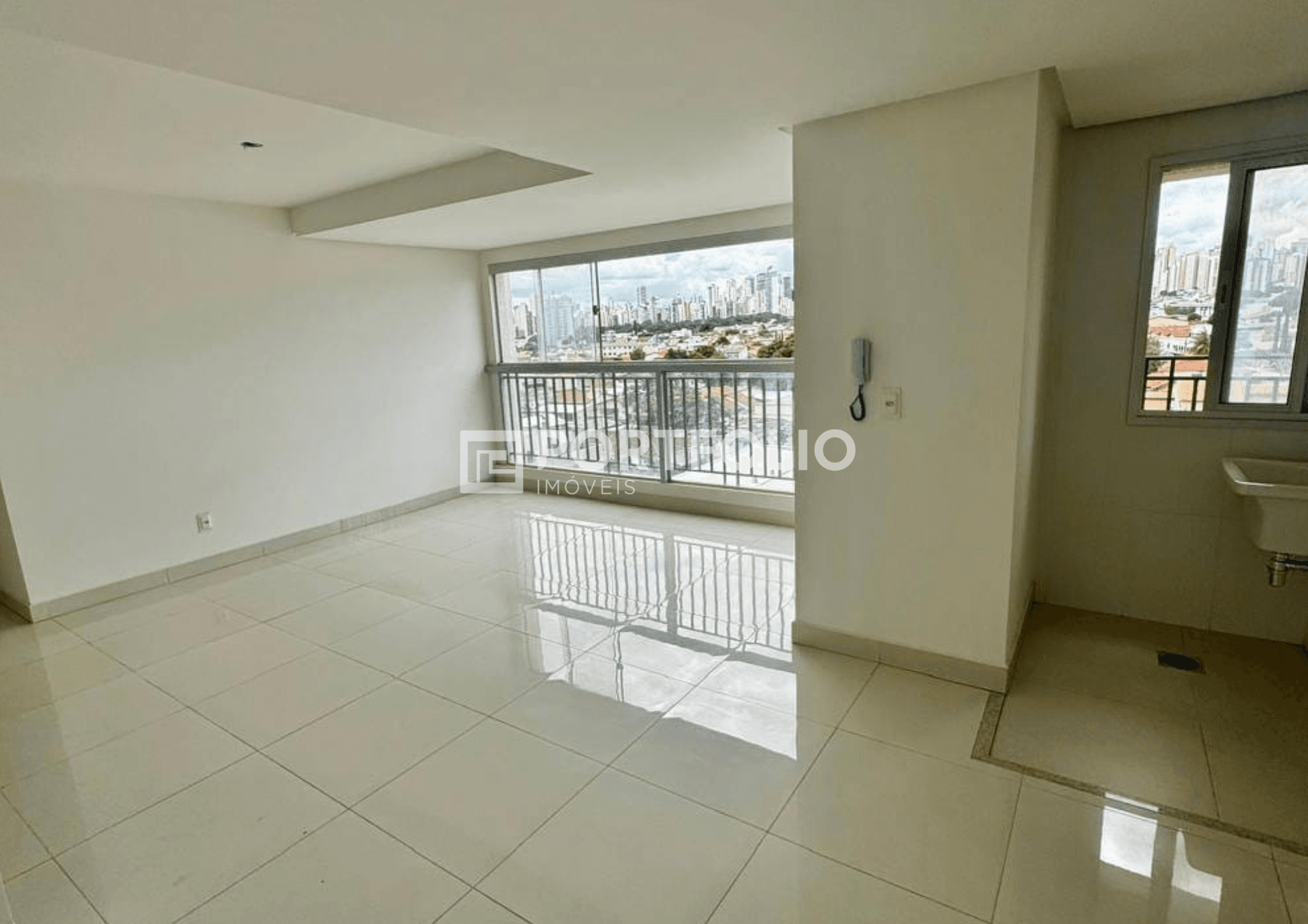 Apartamento à venda com 3 quartos/ 3 suítes no Setor Coimbra, Goiânia, GO