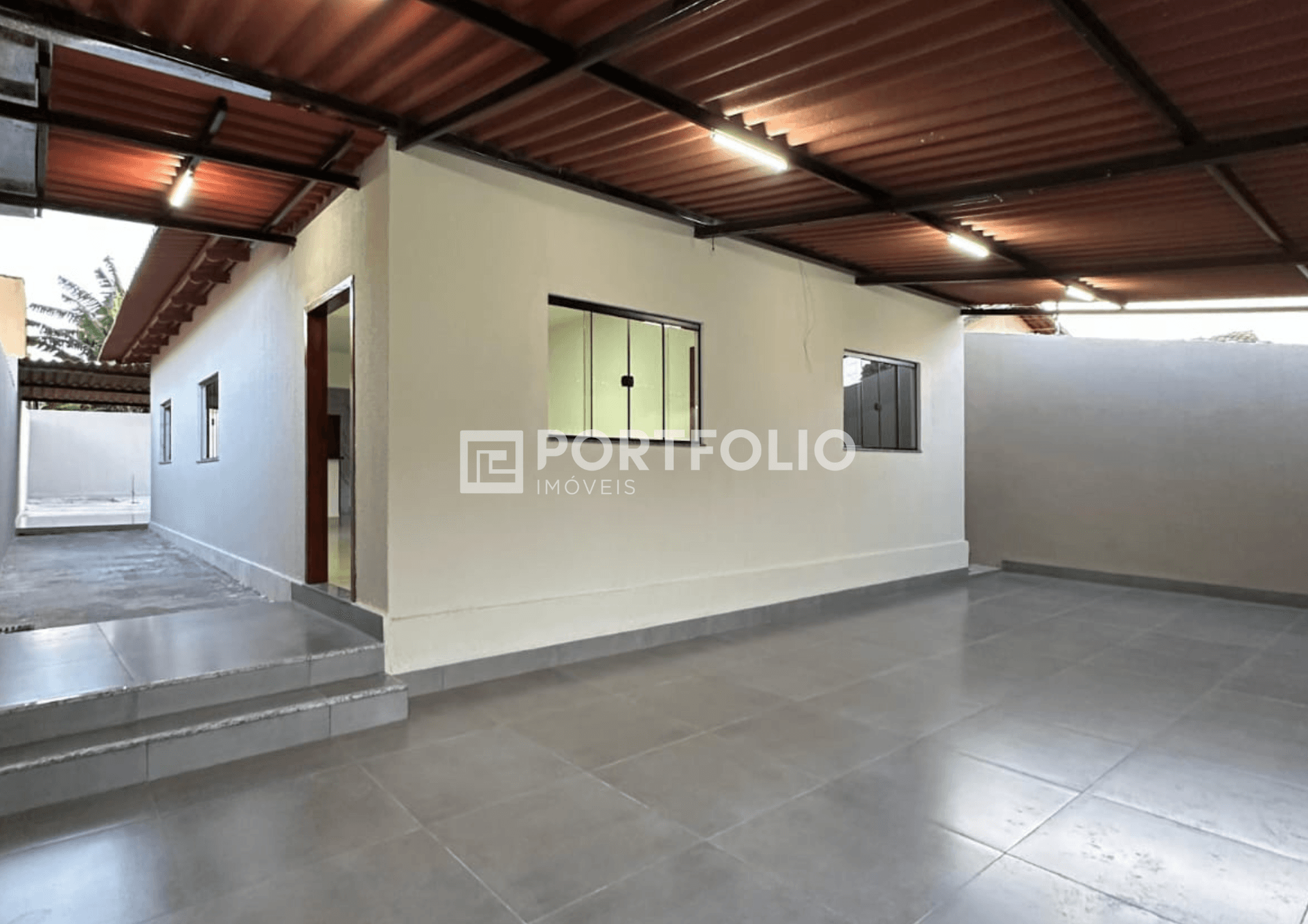 Casa à venda com 3 quartos/ 1 suíte no Jardim Alphaville, Goiânia, GO