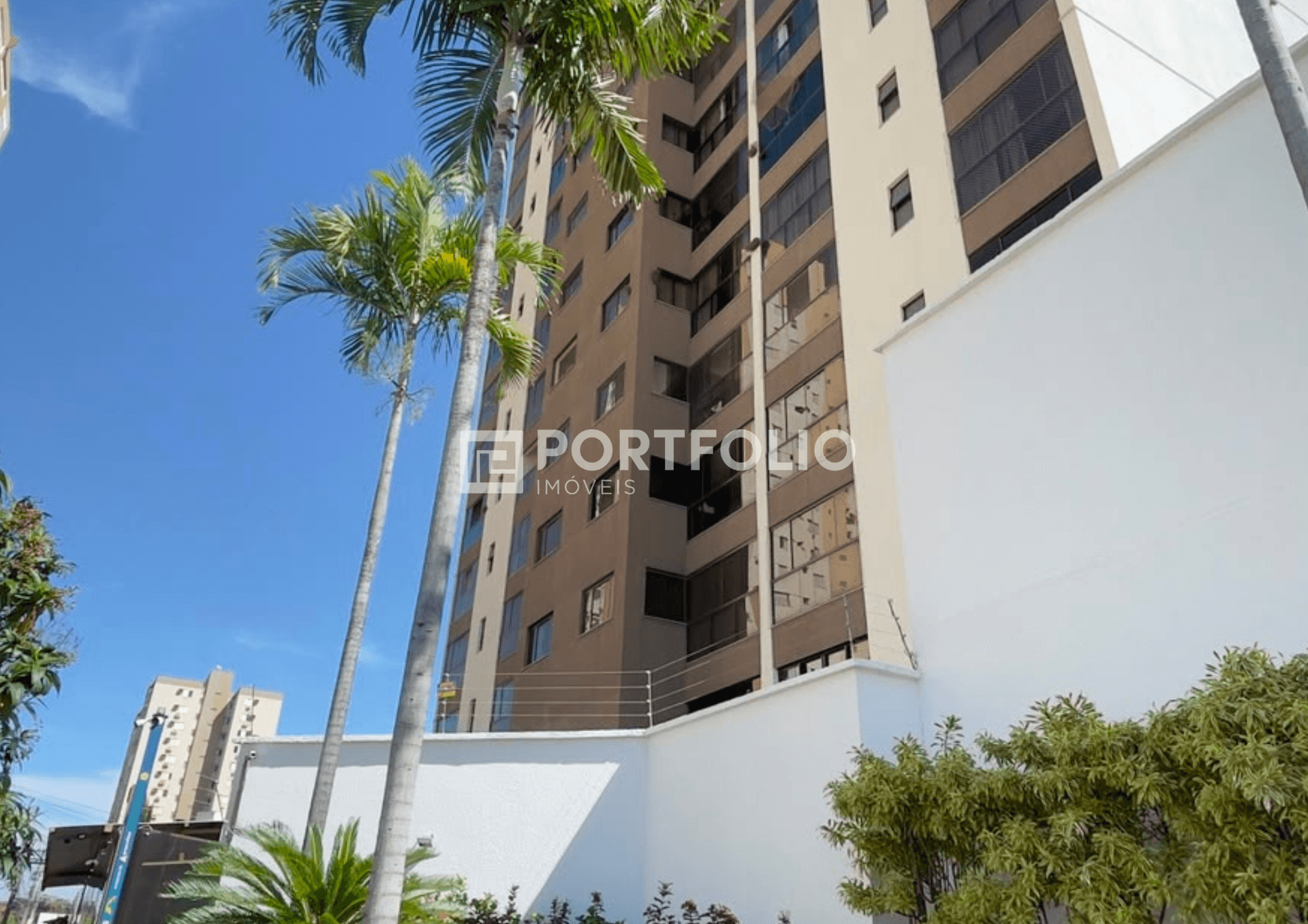 Apartamento à venda com 4 quartos no Res. Seara do Bueno, Goiânia.