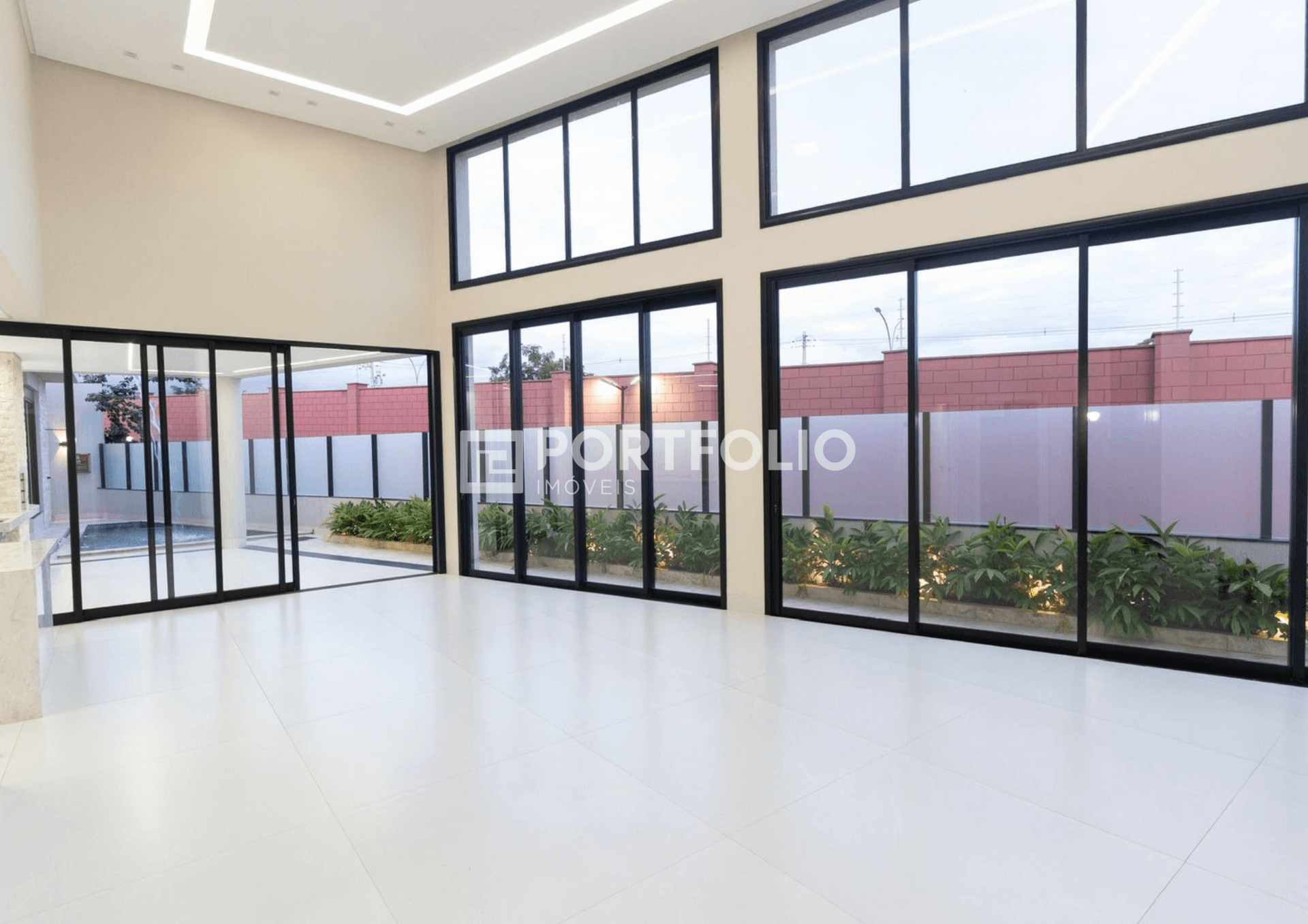 Casa à venda com 4 quartos/suítes no Jardins Bolonha, Senador Canedo