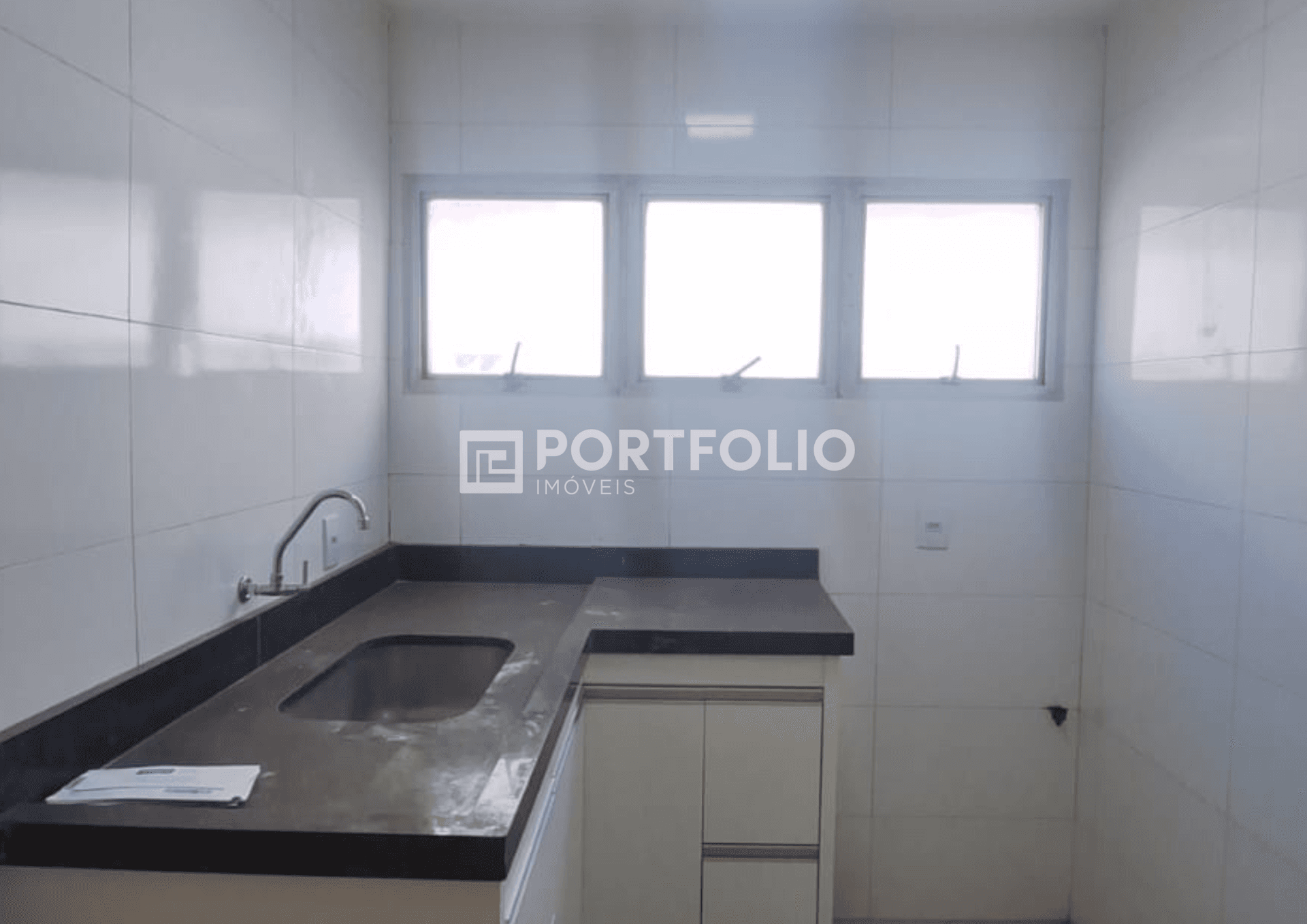 Apartamento à venda com 3 quartos/ 1 suíte no Setor Marista, Goiânia, GO