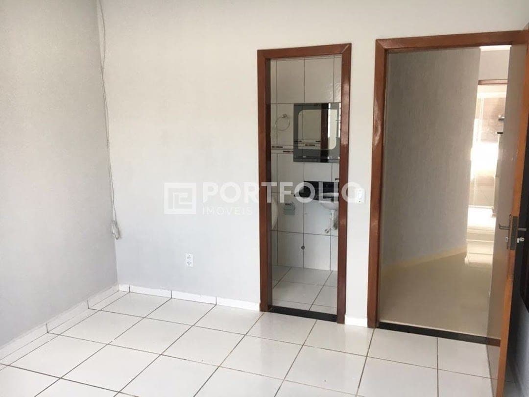 Casa à venda com 4 quartos/ 2 suítes no Moinho dos Ventos, Goiânia, GO