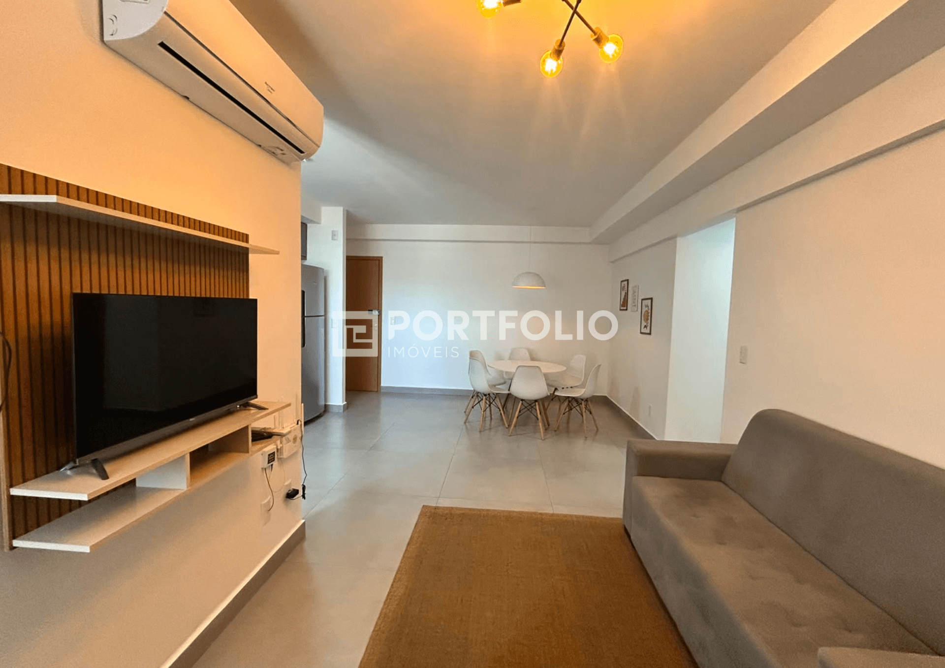Apartamento mobiliado para locação com 3 quartos no Katedral Sky, Centro, Goiânia
