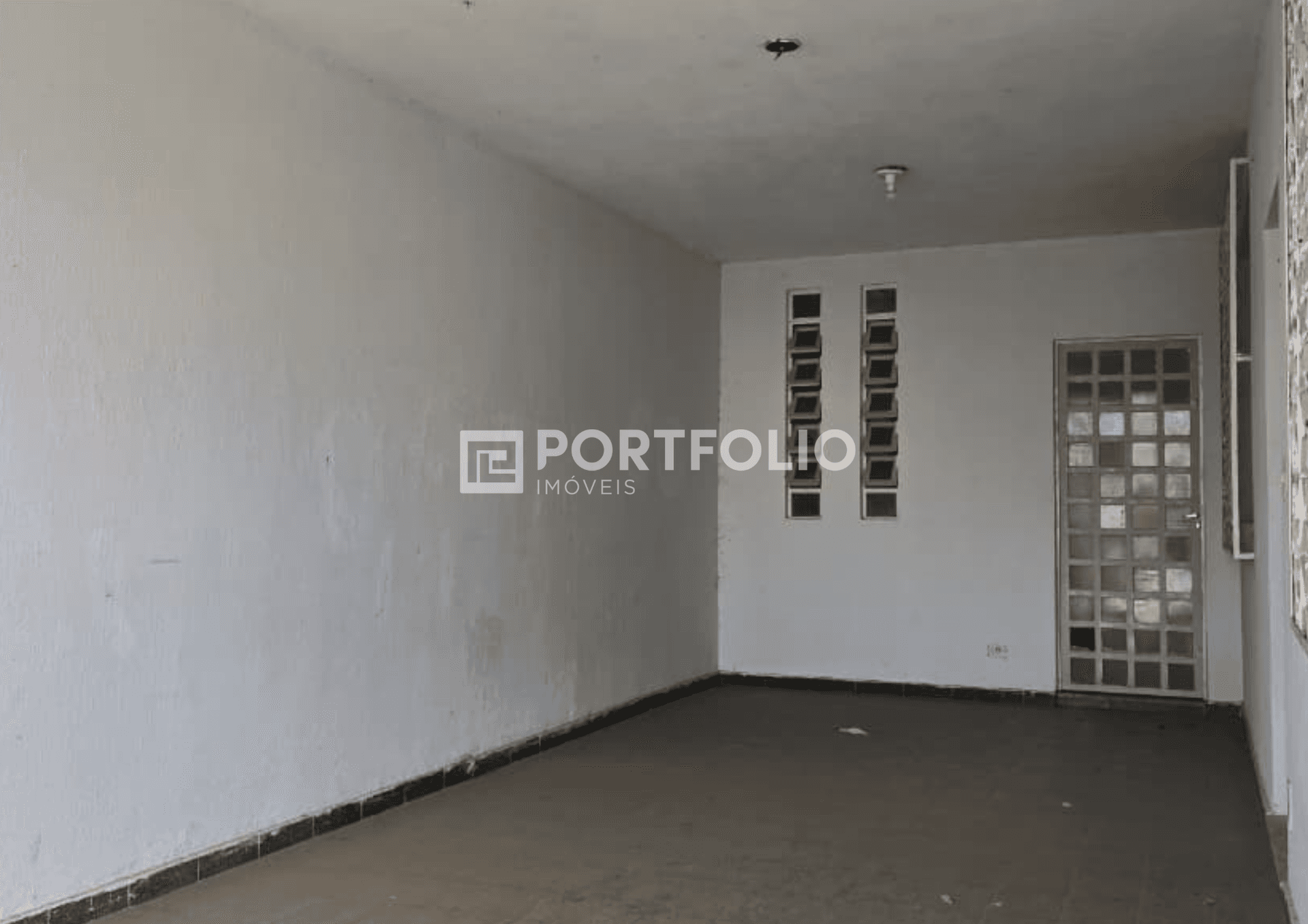 Casa à venda com 4 quartos/ 3 suítes no Setor Aeroporto, Goiânia, GO