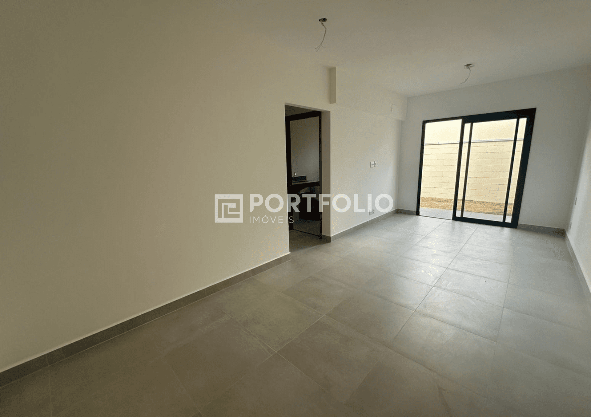 Casa à venda com 3 suítes no Jardins Lyon, Aparecida de Goiânia
