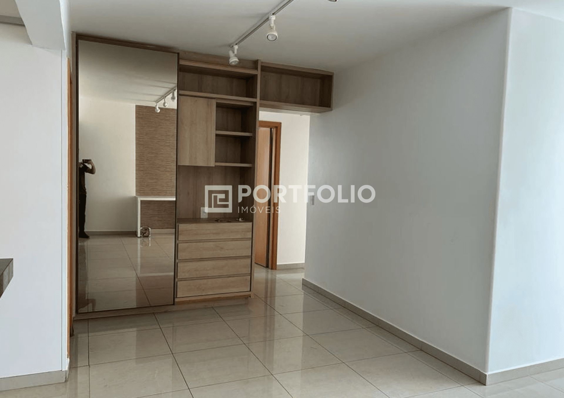 Apartamento à venda com 3 quartos/3 suítes no Setor Bueno, Goiânia