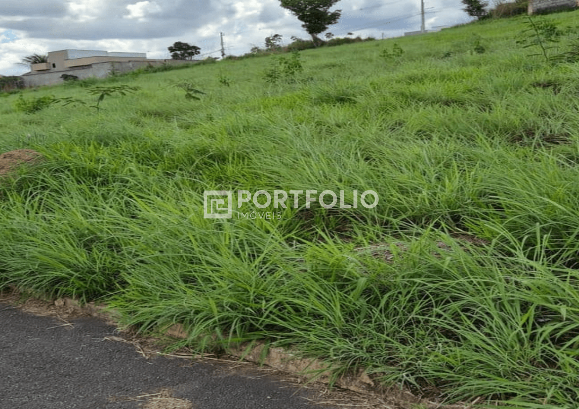 Lote/Terreno à venda no Residencial Marília em Senador Canedo com 360m²