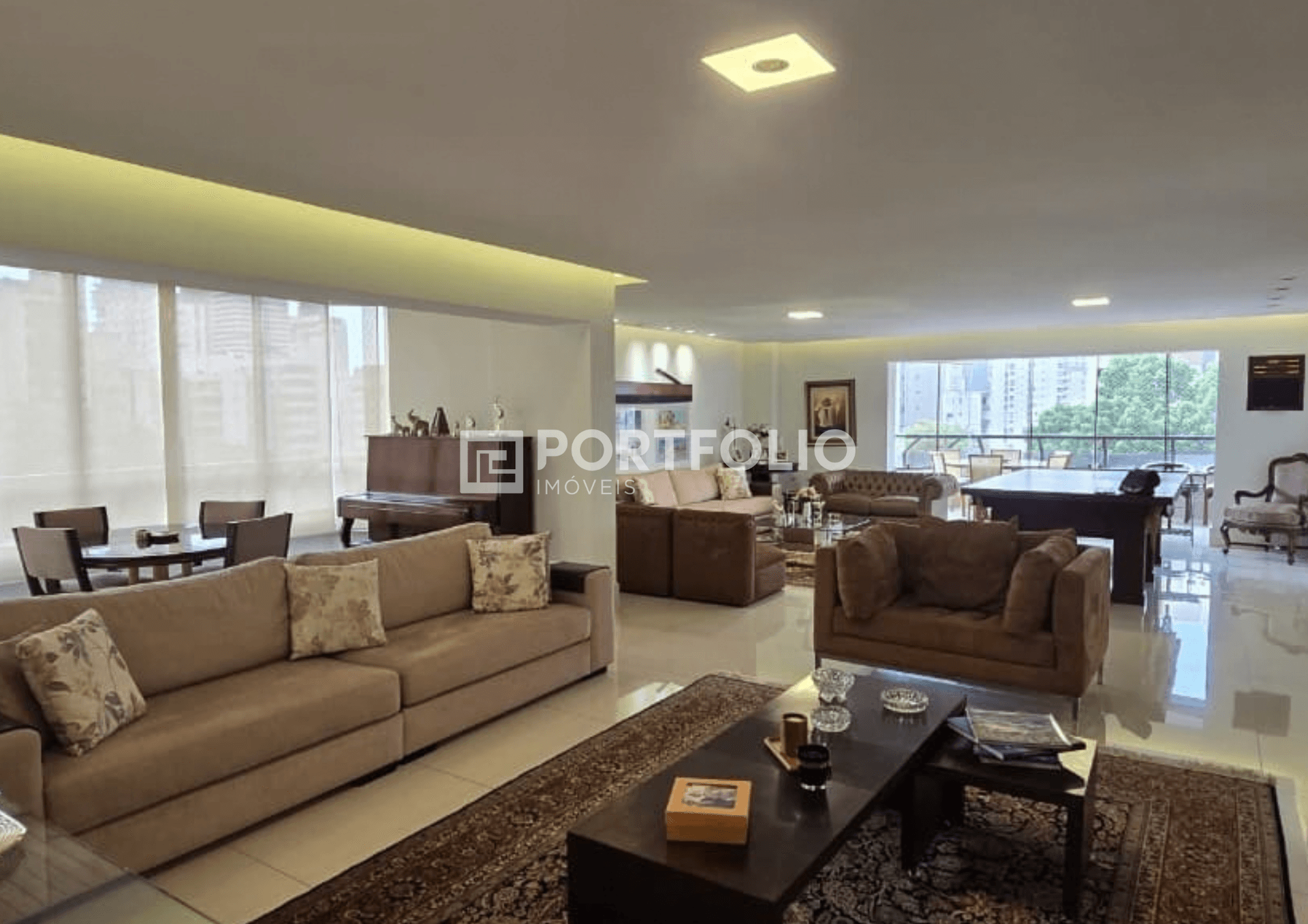 Apartamento à venda com 4 quartos/ 4 suítes no Setor Bueno, Goiânia, GO