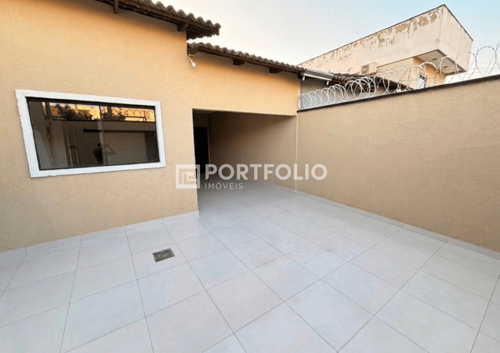 Casa à venda com 3 quartos/ 1 suíte no Setor Três Marias, Goiânia, GO