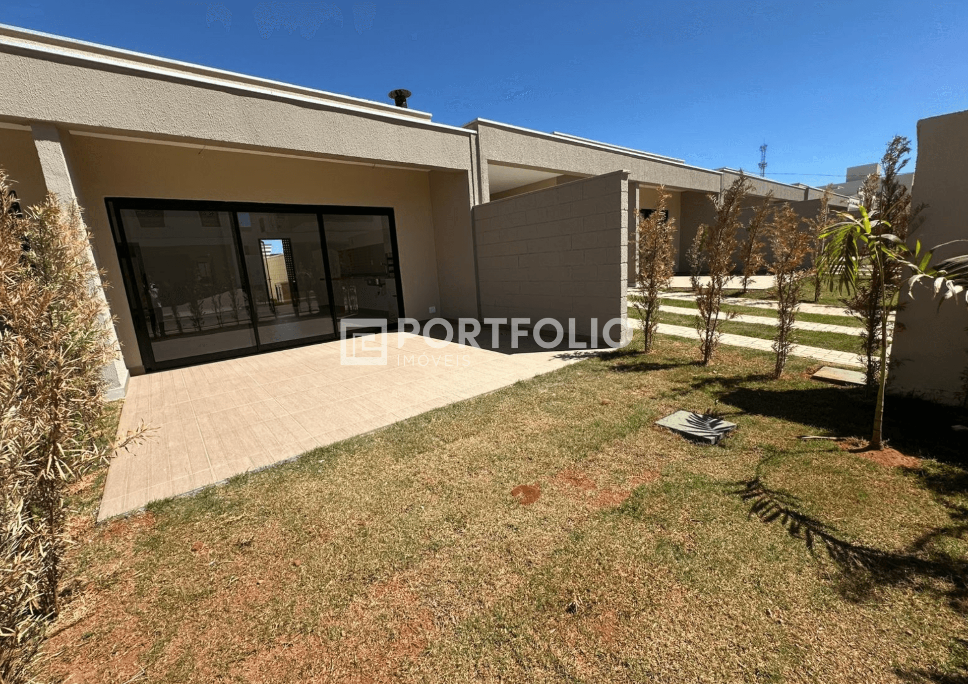 Casa a venda 3 quartos/3 suítes no Jardins Lyon, Aparecida de Goiânia