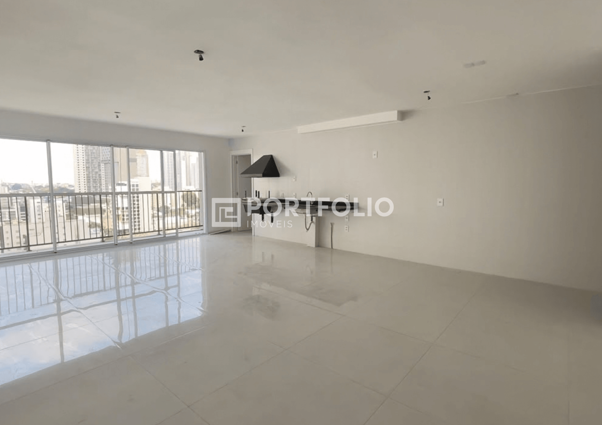 Apartamento à venda com 3 suítes e elevador privativo no Setor Oeste, Goiânia, GO