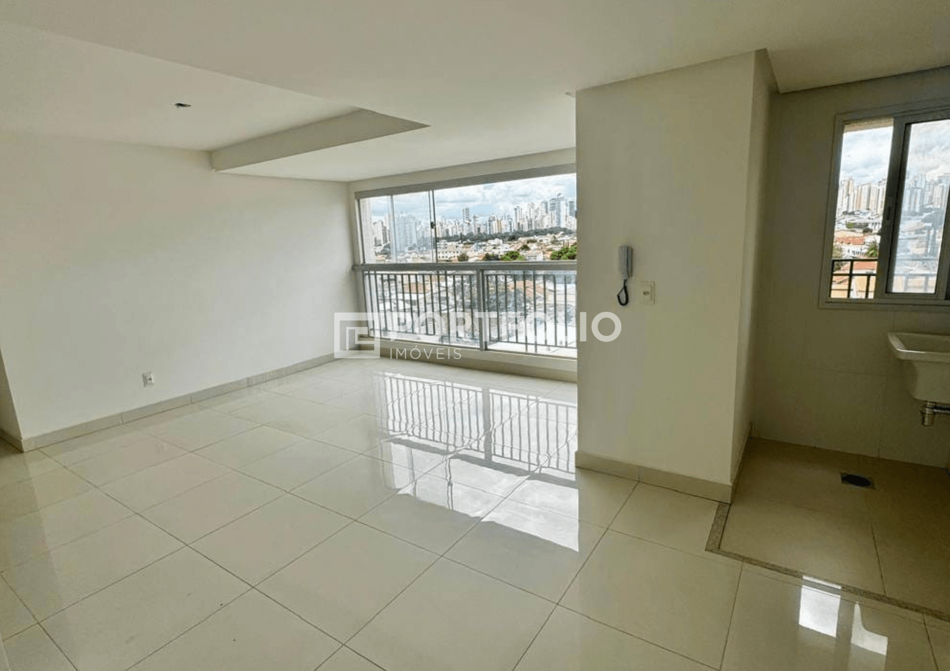 Apartamento à venda com 3 quartos/ 3 suítes no Setor Coimbra, Goiânia, GO