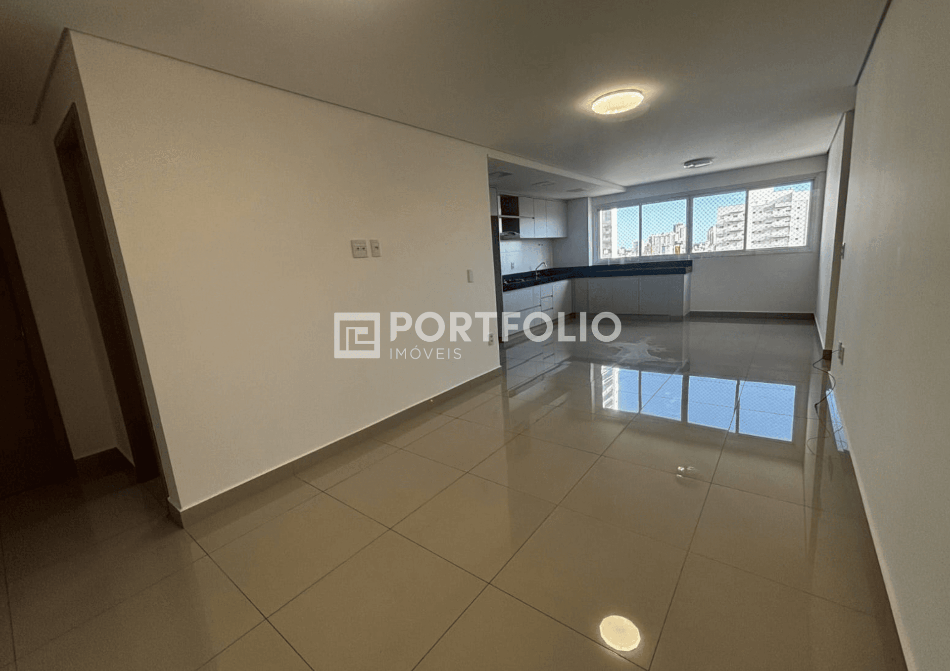 Apartamento à venda com 2 suítes planas no Setor Marista, Goiânia, GO
