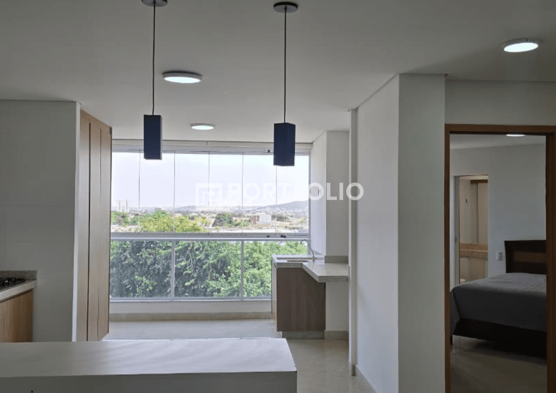 Apartamento à venda com 3 quartos/ 2 suítes no Setor Coimbra, Goiânia, GO