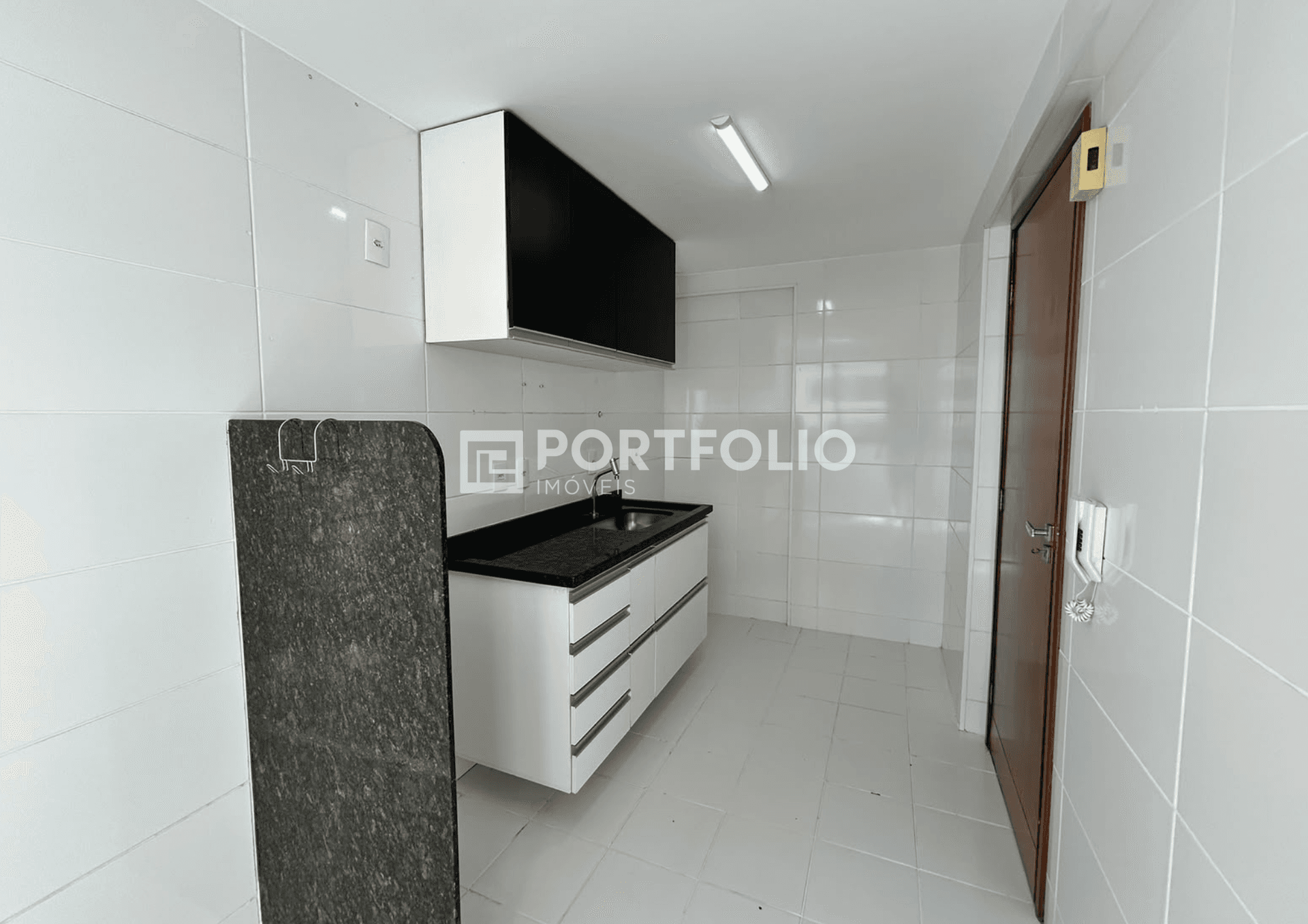 Apartamento para locação com 2 quartos/ 1 suíte no Alto da Glória, Goiânia, GO