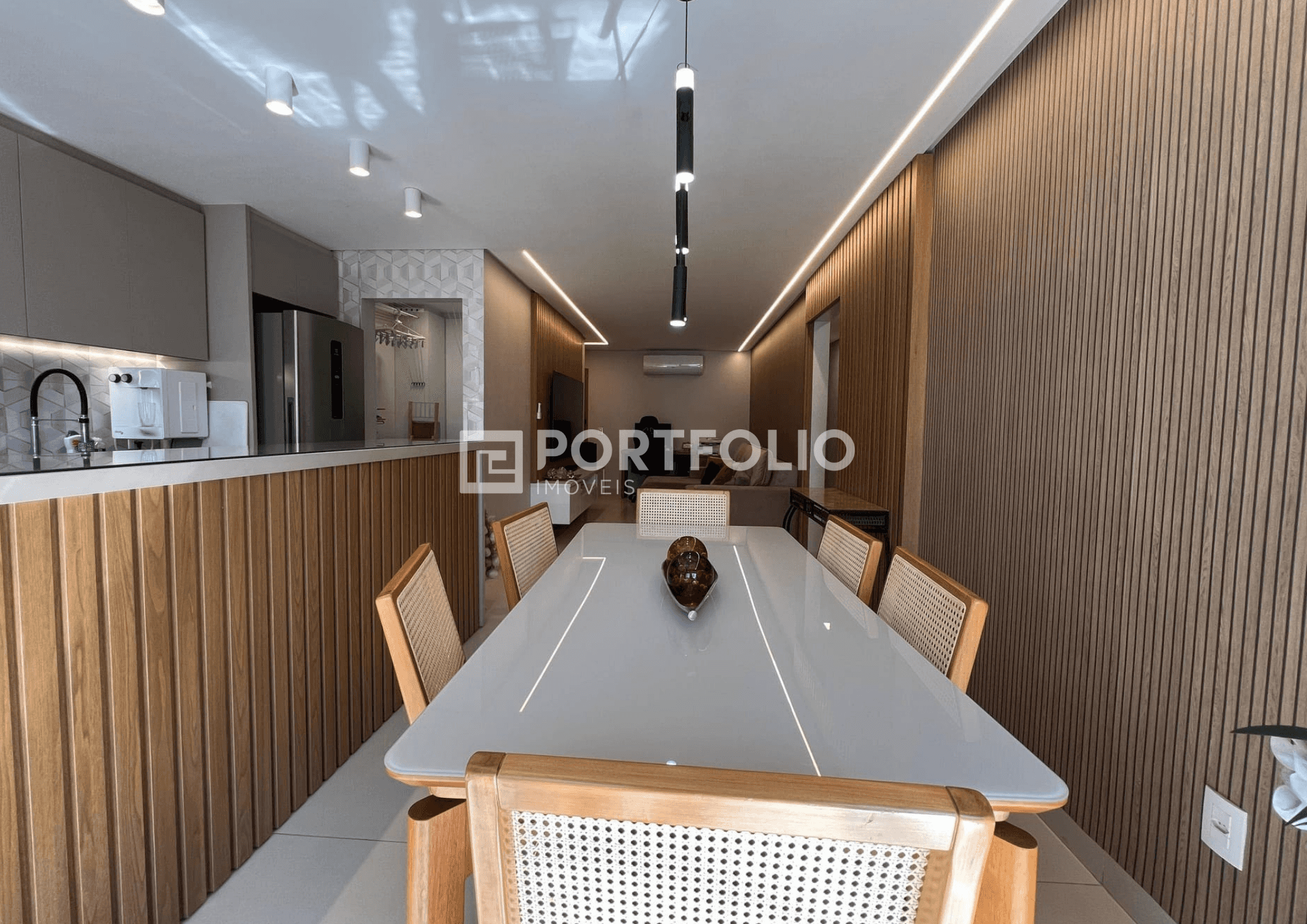 Apartamento à venda, Setor Bueno, Goiânia, GO