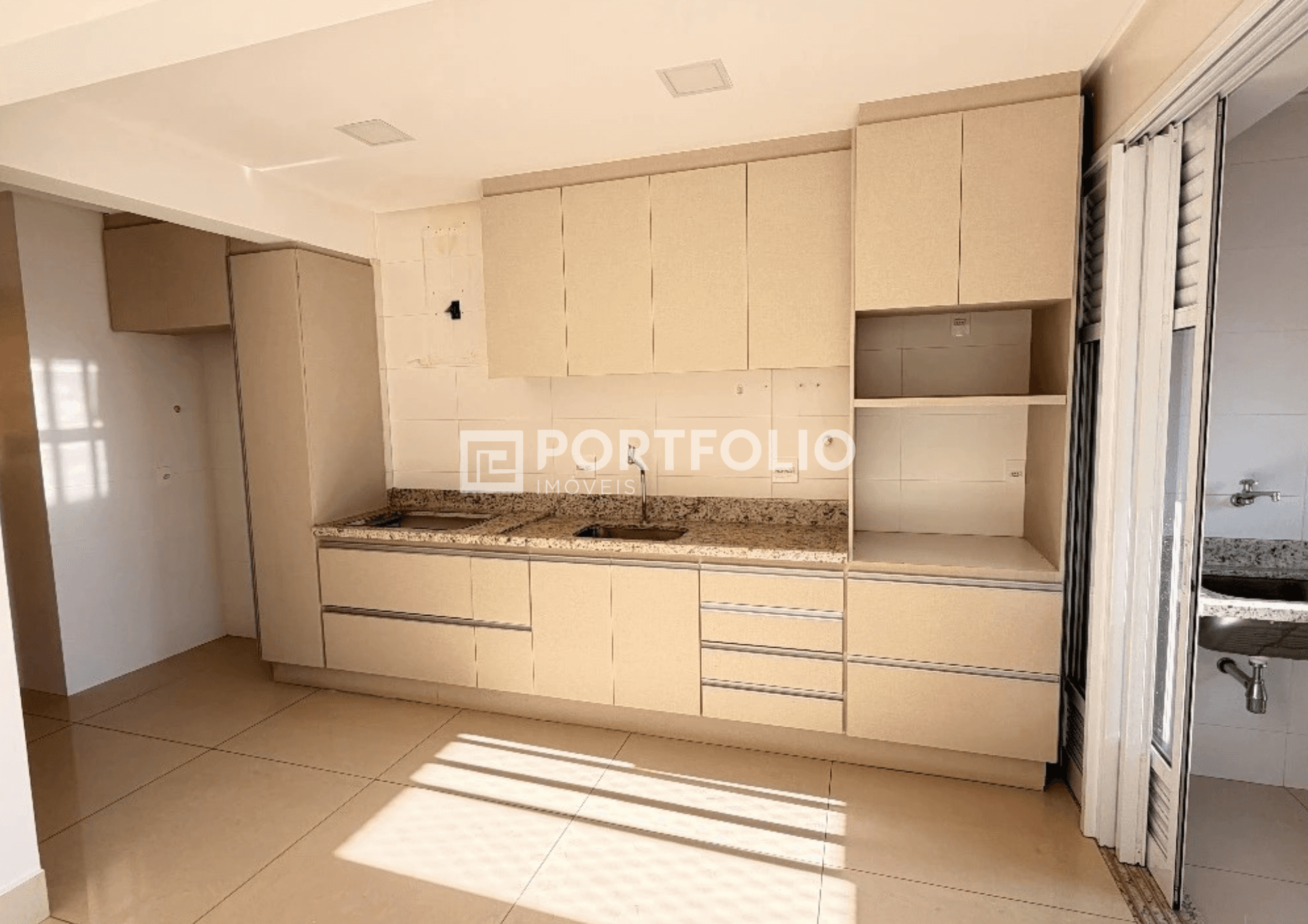 Apartamento à venda com 122m² no Planet Consciente Garden, Setor Bueno, Goiânia.