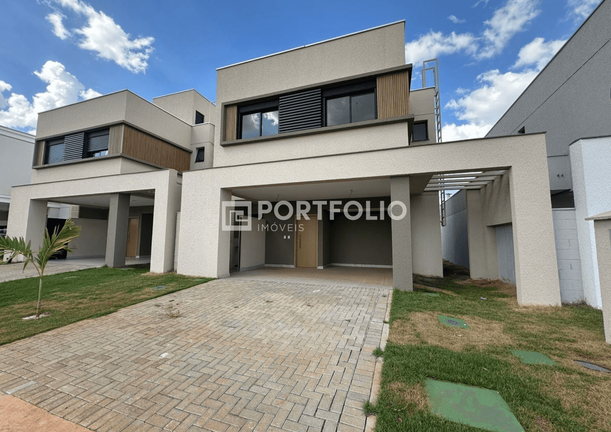Sobrado à venda, Residencial Jardins Lyon, Aparecida de Goiânia, GO