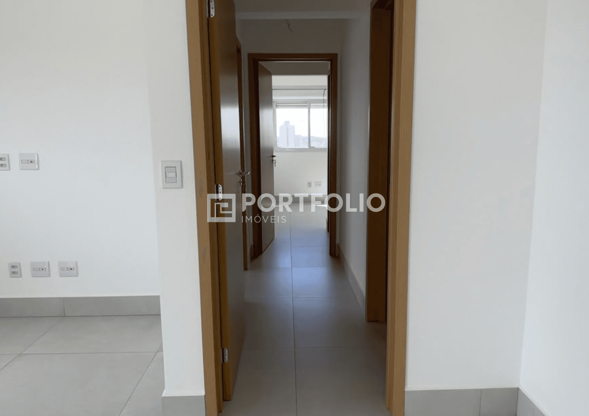 Apartamento à venda com 3 suítes no Setor Oeste, Goiânia, GO
