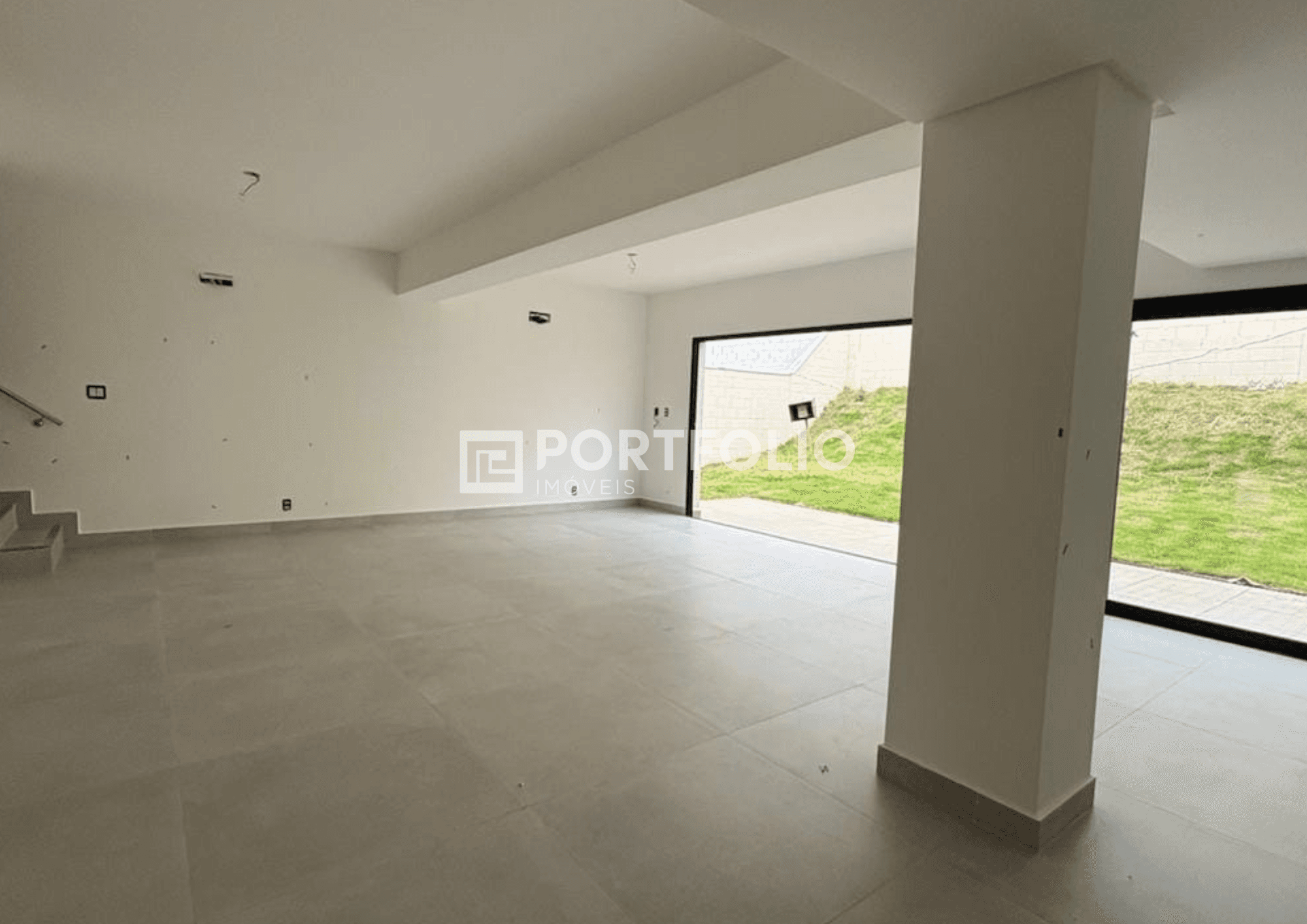 Sobrado à venda, Residencial Jardins Lyon, Aparecida de Goiânia, GO