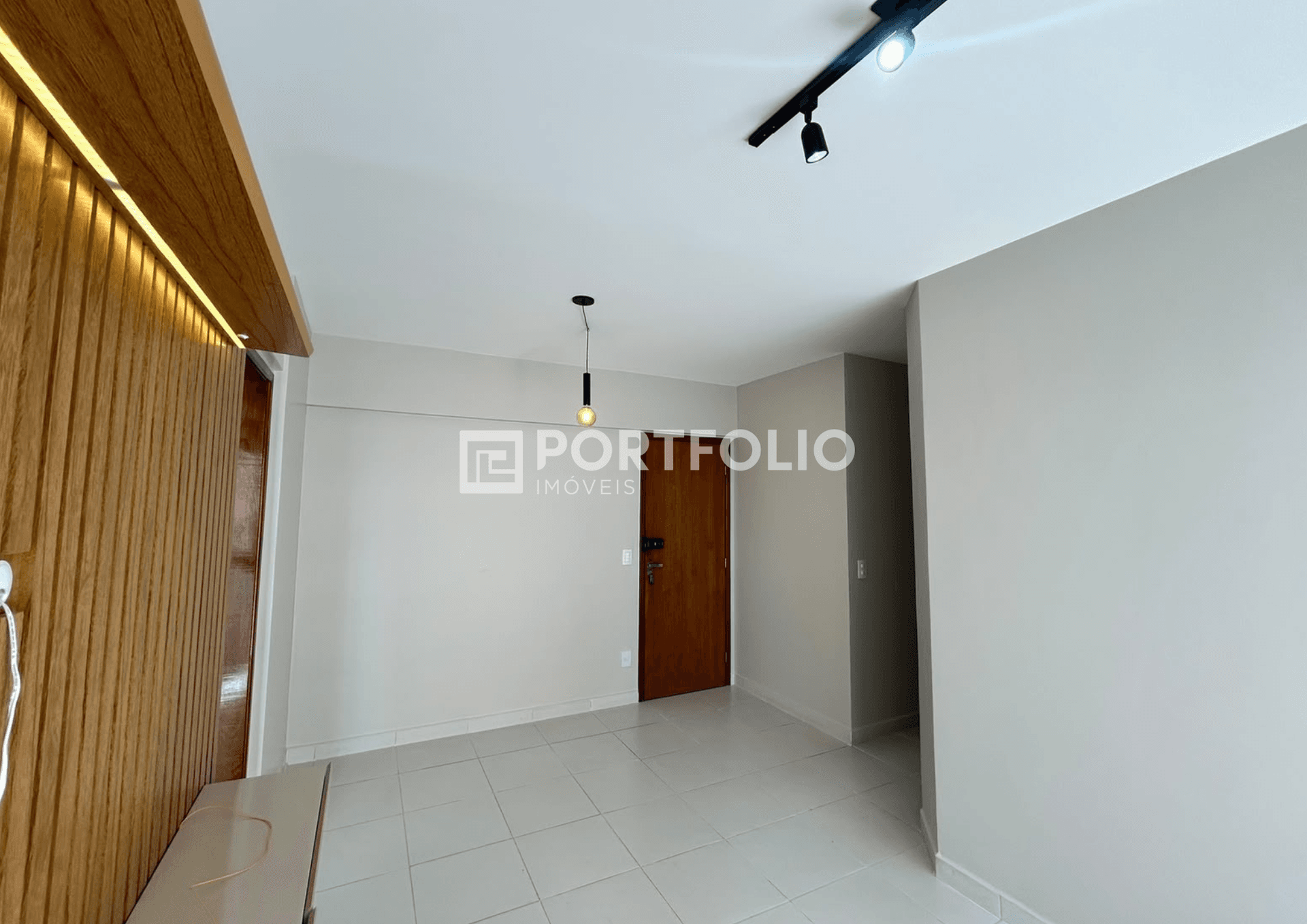 Apartamento para locação com 2 quartos/ 1 suíte no Alto da Glória, Goiânia, GO