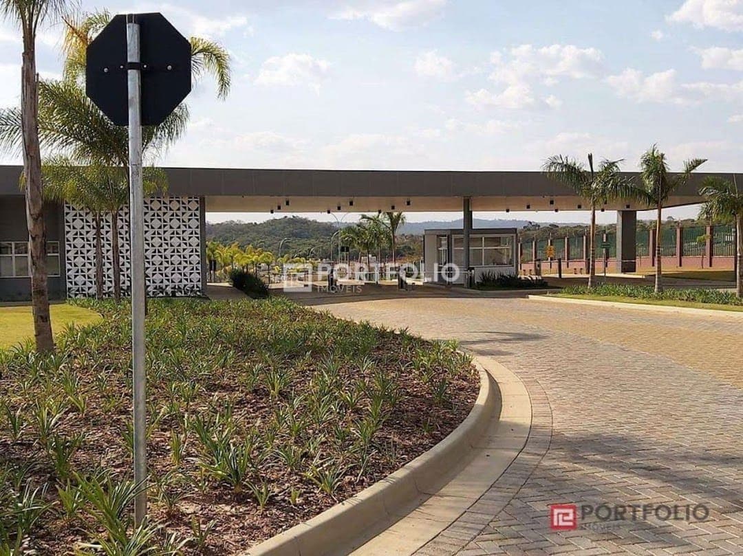 Lote/Terreno à venda com 309m² no Jardins Porto , Senador Canedo