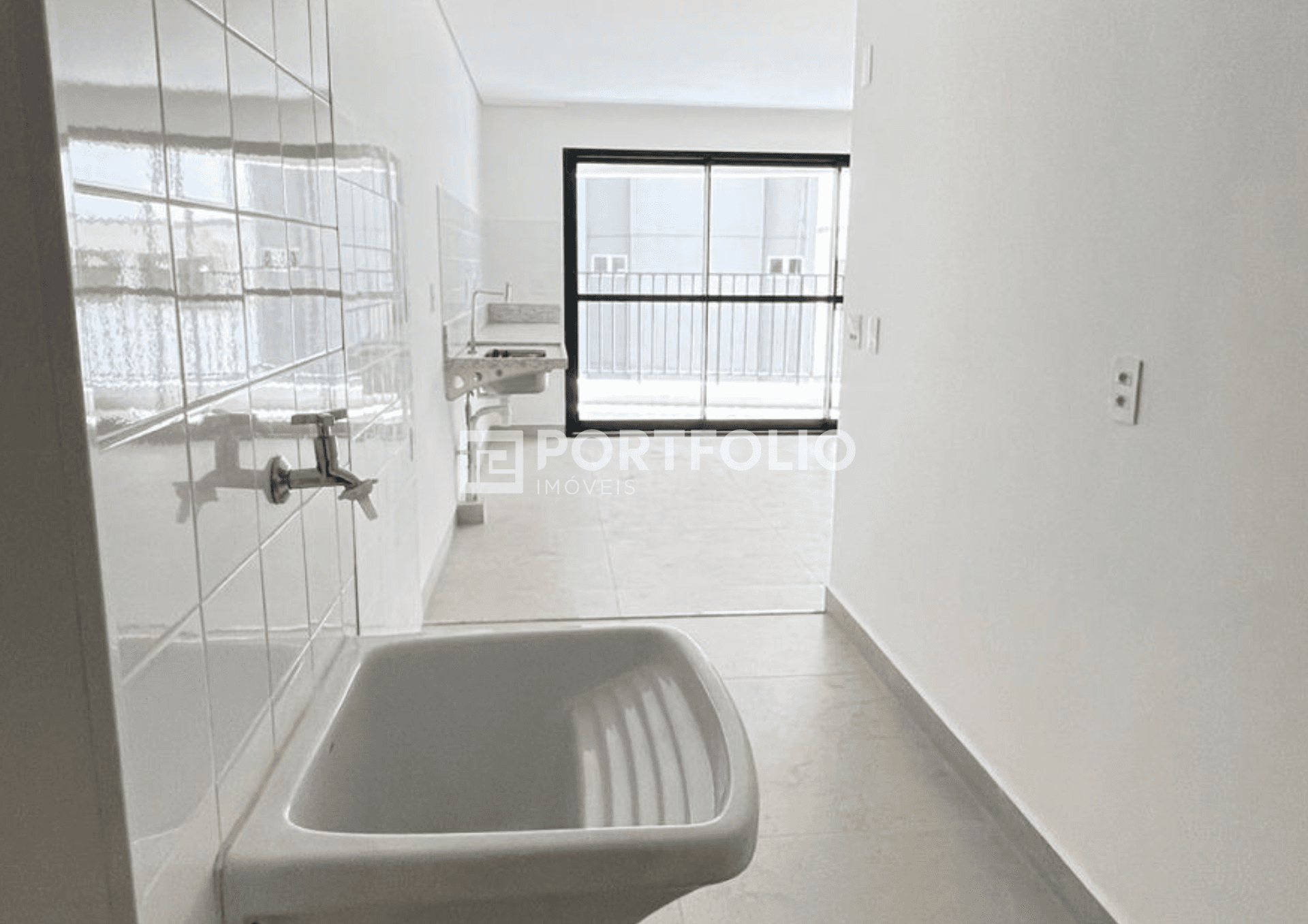 Apartamento alto padrão com 3 quartos no Setor Oeste, Goiânia