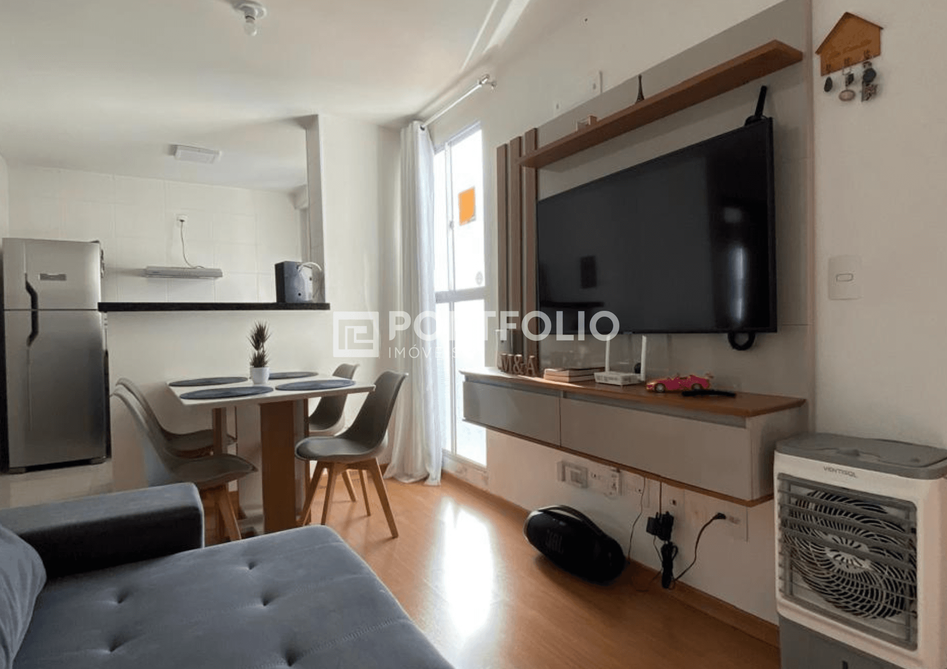 Apartamento mobiliado 2 quartos no Res. Gran Valley, Goiânia.