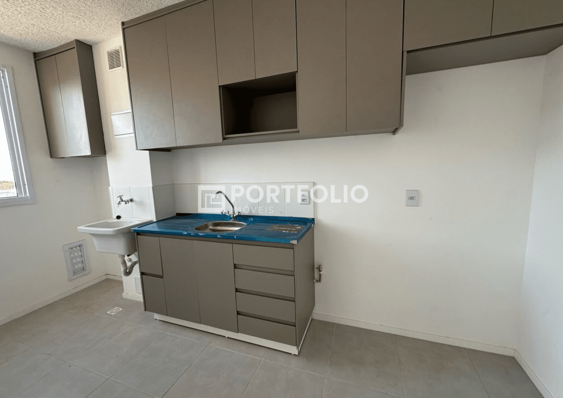 Apartamento 2 quartos à venda no Edifício Cancun, Parque América - Aparecida de Goiânia.