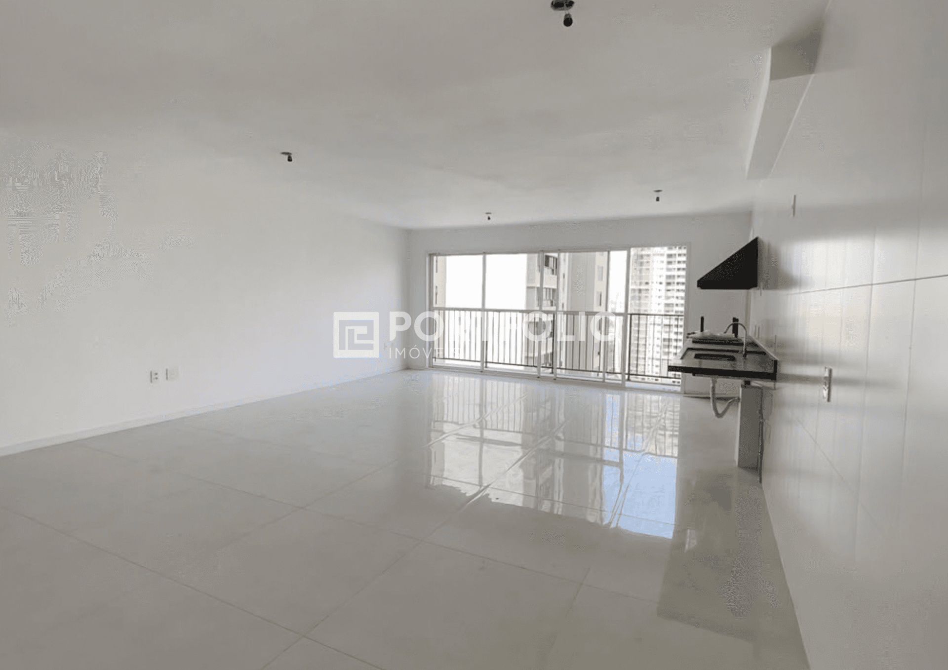 Apartamento à venda com 3 suítes e elevador privativo no Setor Oeste, Goiânia, GO