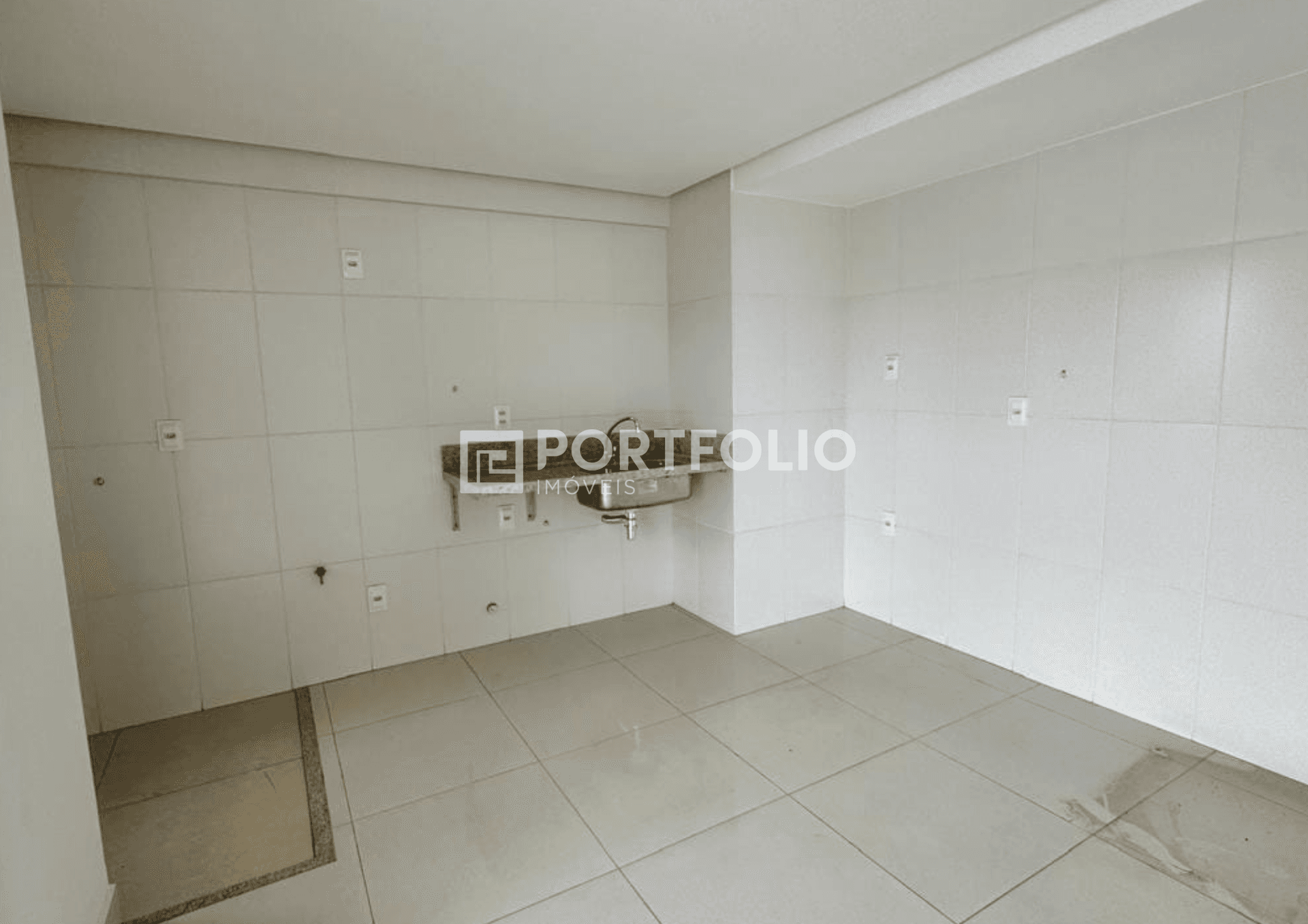 Apartamento à venda com 3 quartos/ 3 suítes no Setor Coimbra, Goiânia, GO