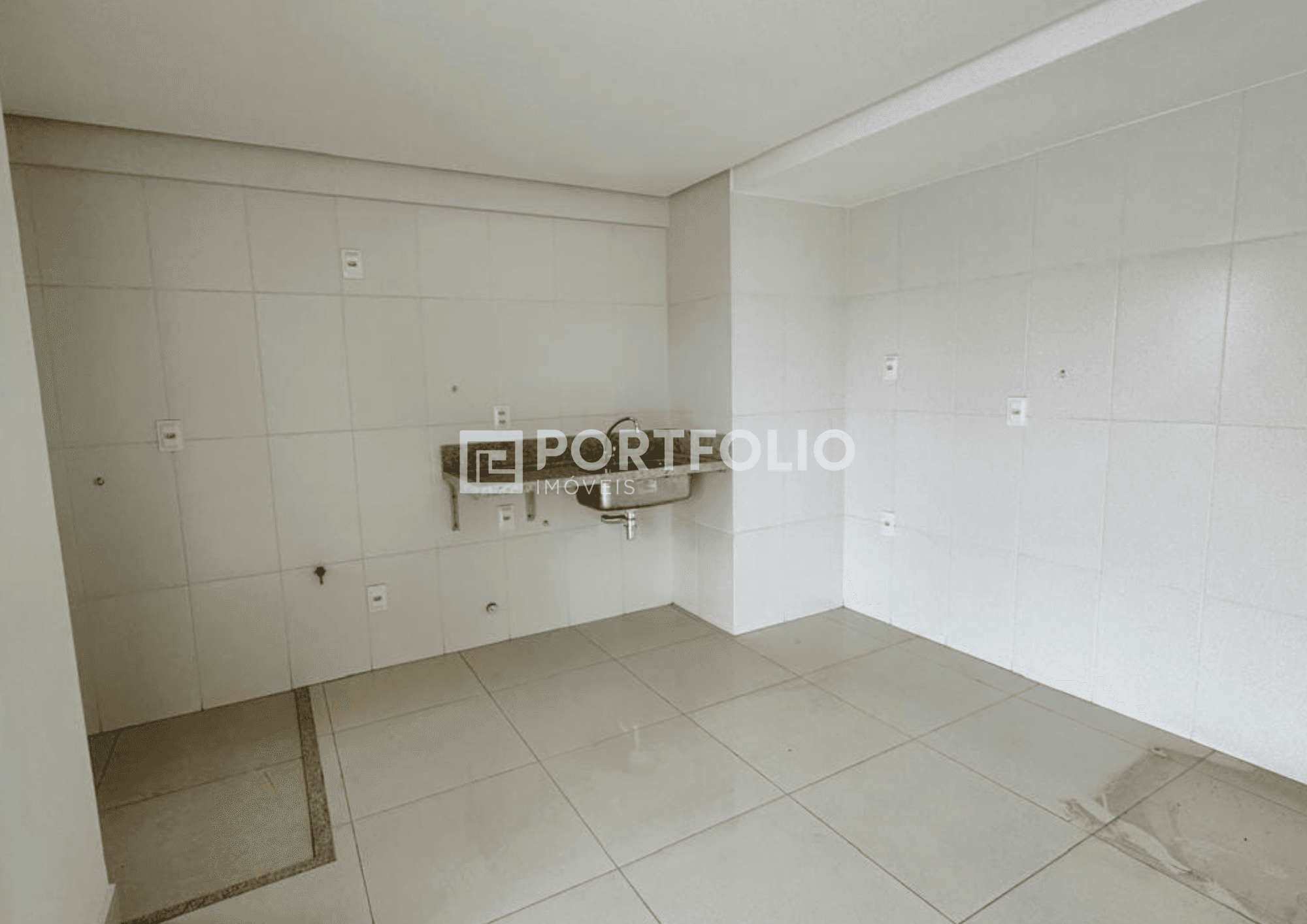 Apartamento à venda no Setor Coimbra, Andar Alto, 3 suítes plenas, 96,66m², Goiânia