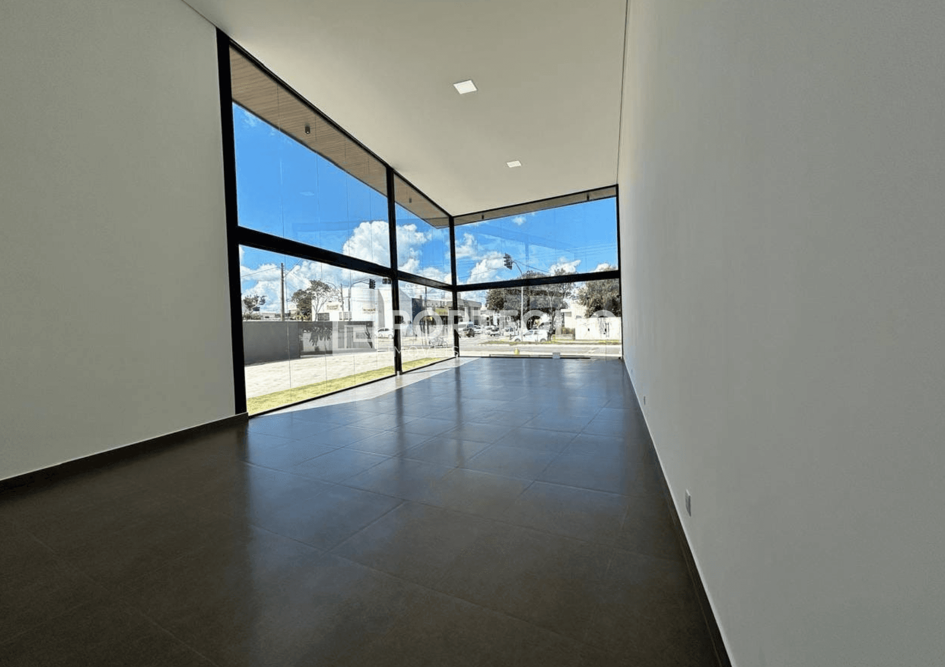 Sala para locação, Setor Central, Aparecida de Goiânia, GO