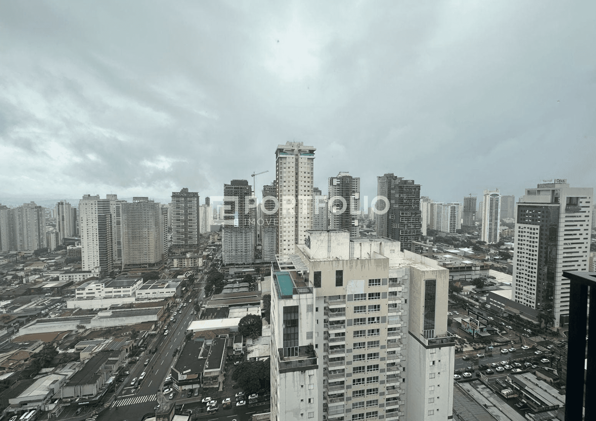 Apartamento mobiliado para locação, Setor Bueno, Goiânia, GO