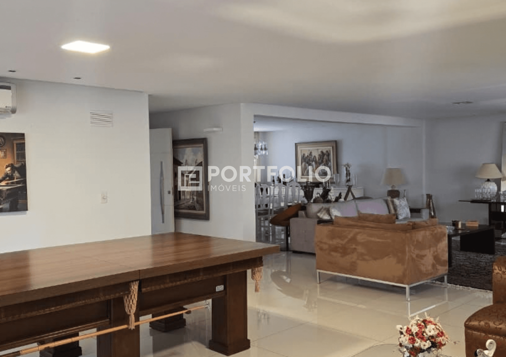 Apartamento à venda com 4 quartos/ 4 suítes no Setor Bueno, Goiânia, GO