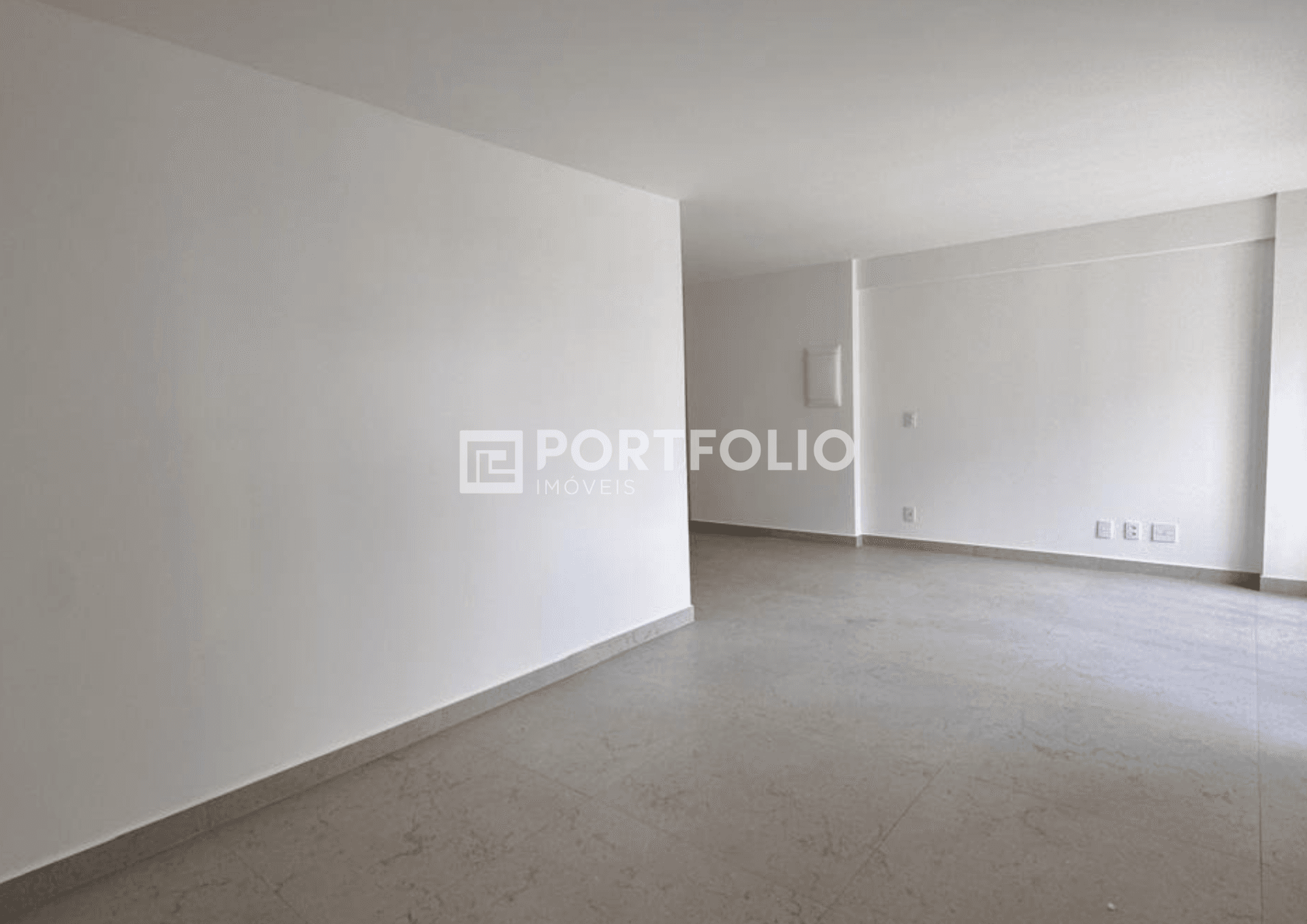 Apartamento à venda com 1 quarto em Setor Bueno, Goiânia