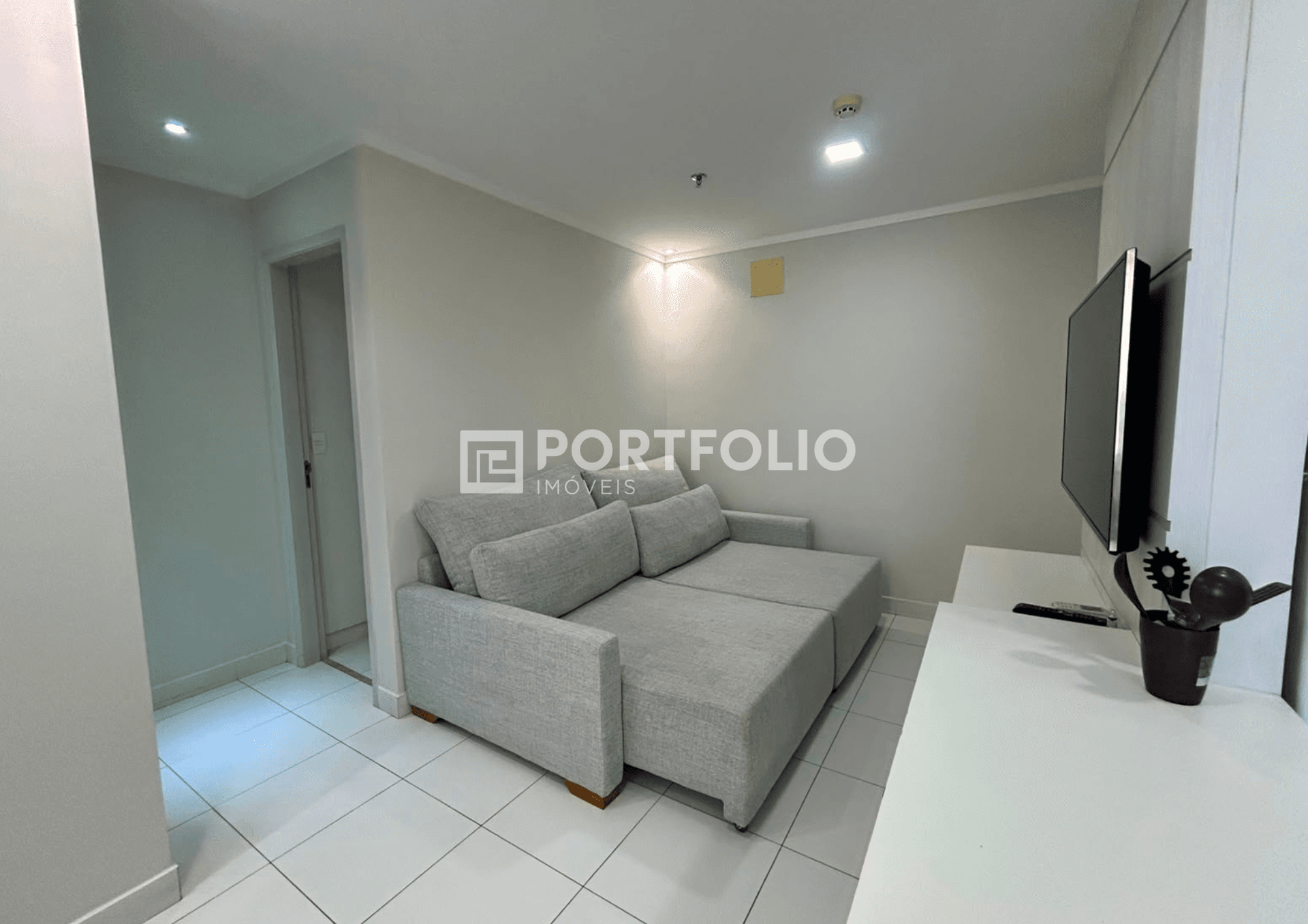 Flat mobiliado para locação com 2 quartos no Metropolitan, Jd Goiás, Goiânia