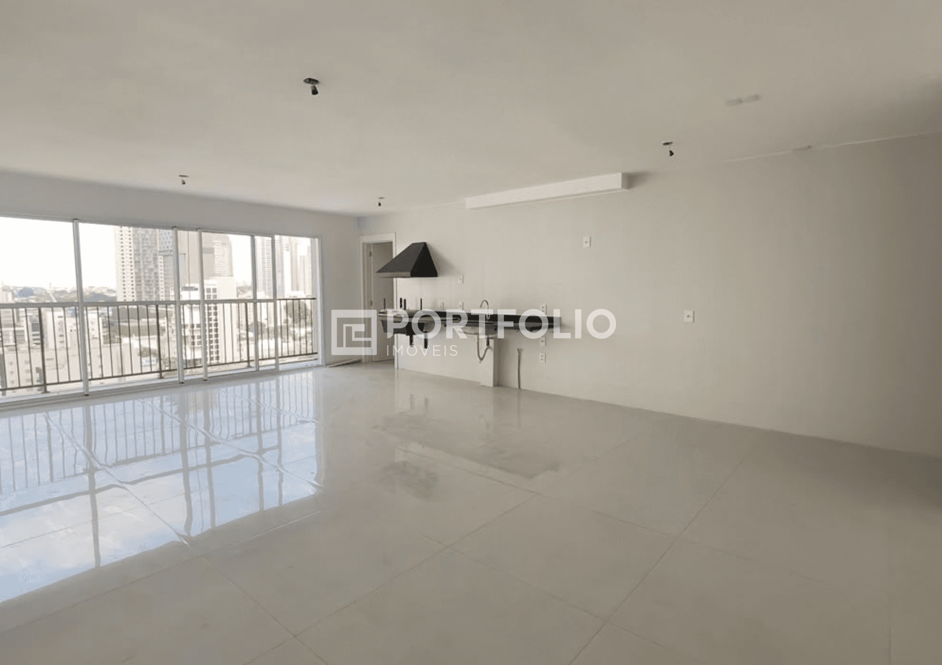 Apartamento à venda com 3 suítes e elevador privativo no Setor Oeste, Goiânia, GO