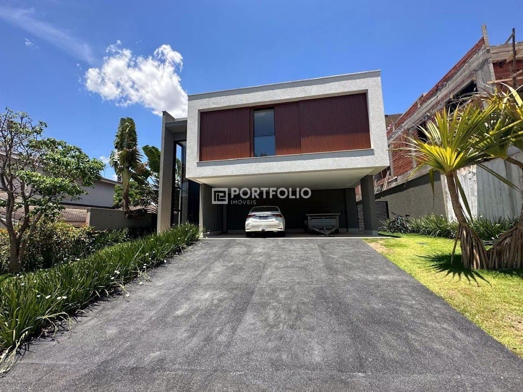 Sobrado alto padrão 4 suítes à venda, Residencial Alphaville Flamboyant, Goiânia