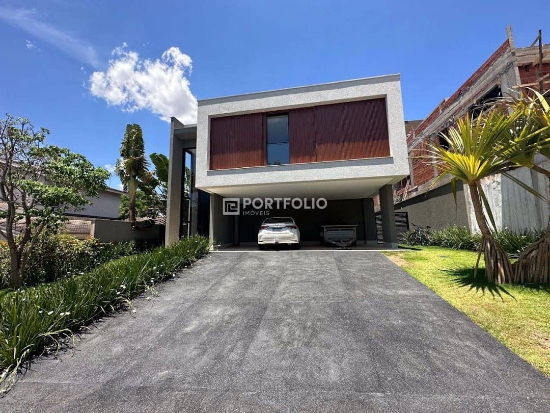 Sobrado Residencial à venda, Residencial Alphaville Flamboyant, Goiânia - SO0446.